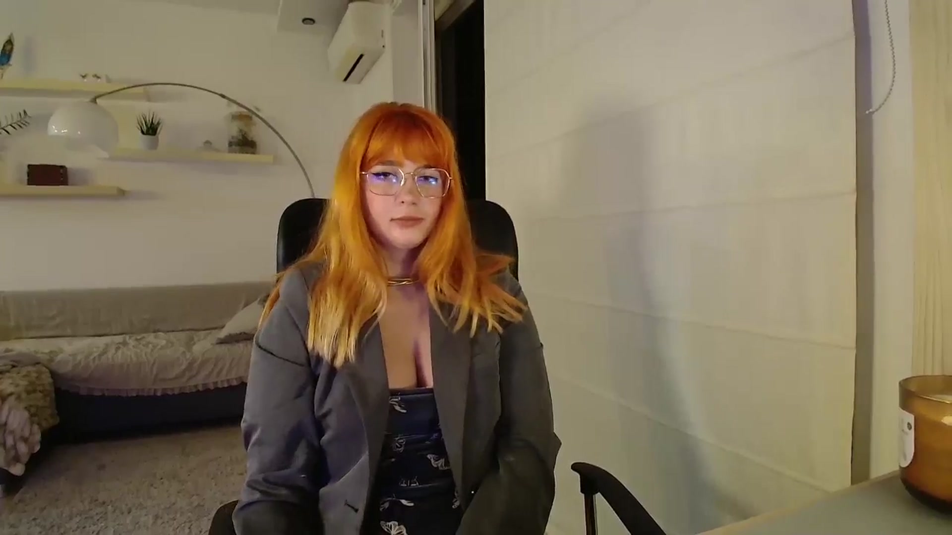 Gallery image thumbnail from KotisFoxy's myfreecams stream on, 10/08/2025, 03:16 image 14 of 20