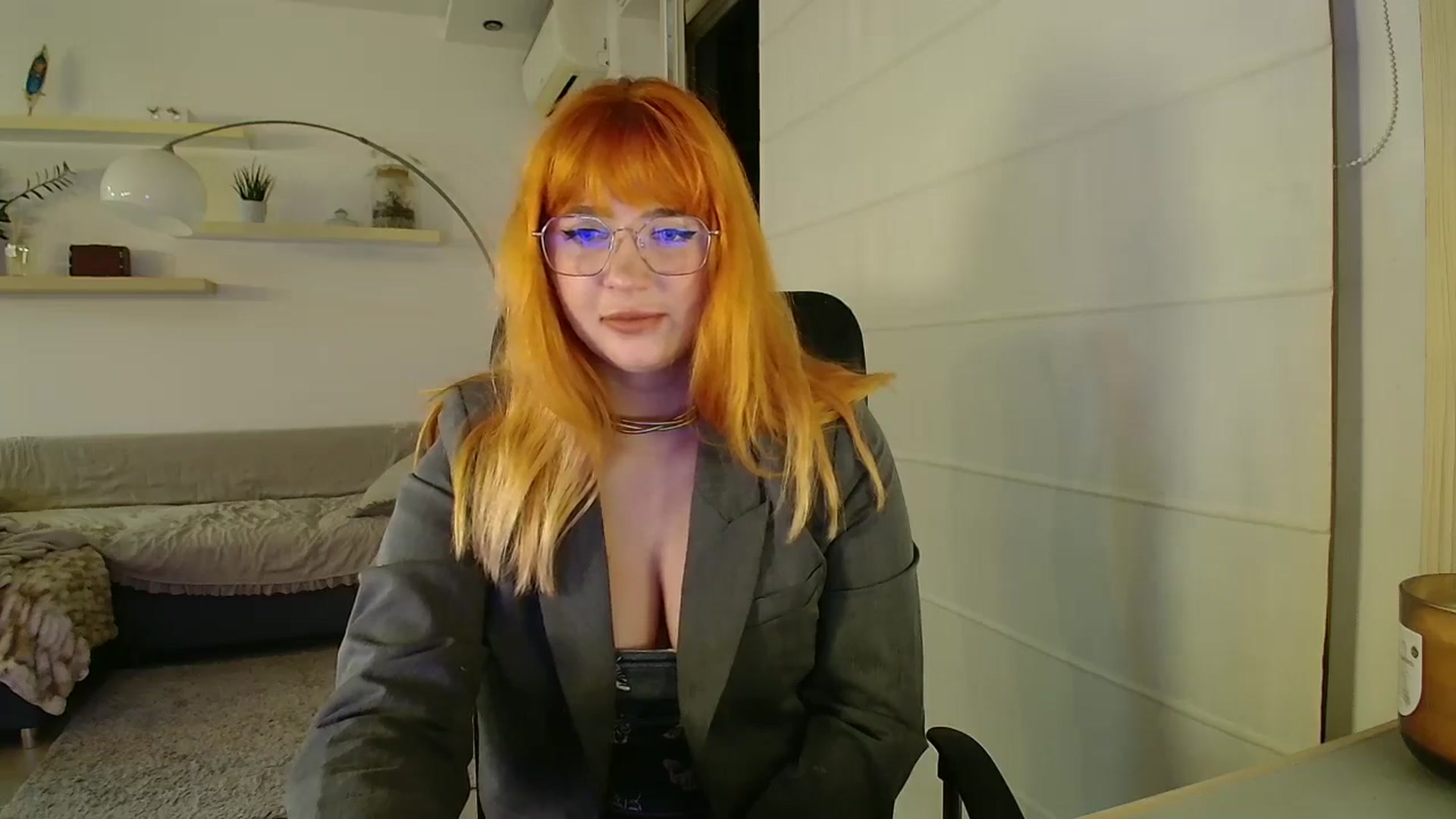 Gallery image thumbnail from KotisFoxy's myfreecams stream on, 10/08/2025, 03:16 image 12 of 20