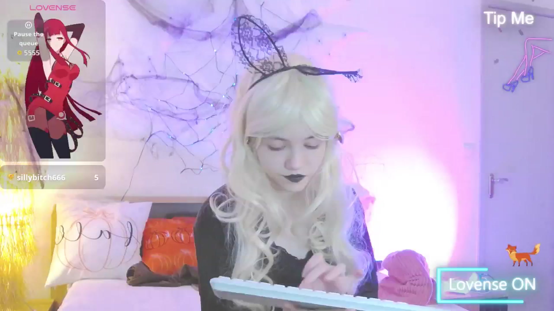 Gallery image thumbnail from Kotomimis's myfreecams stream on, 10/28/2025, 18:08 image 8 of 20