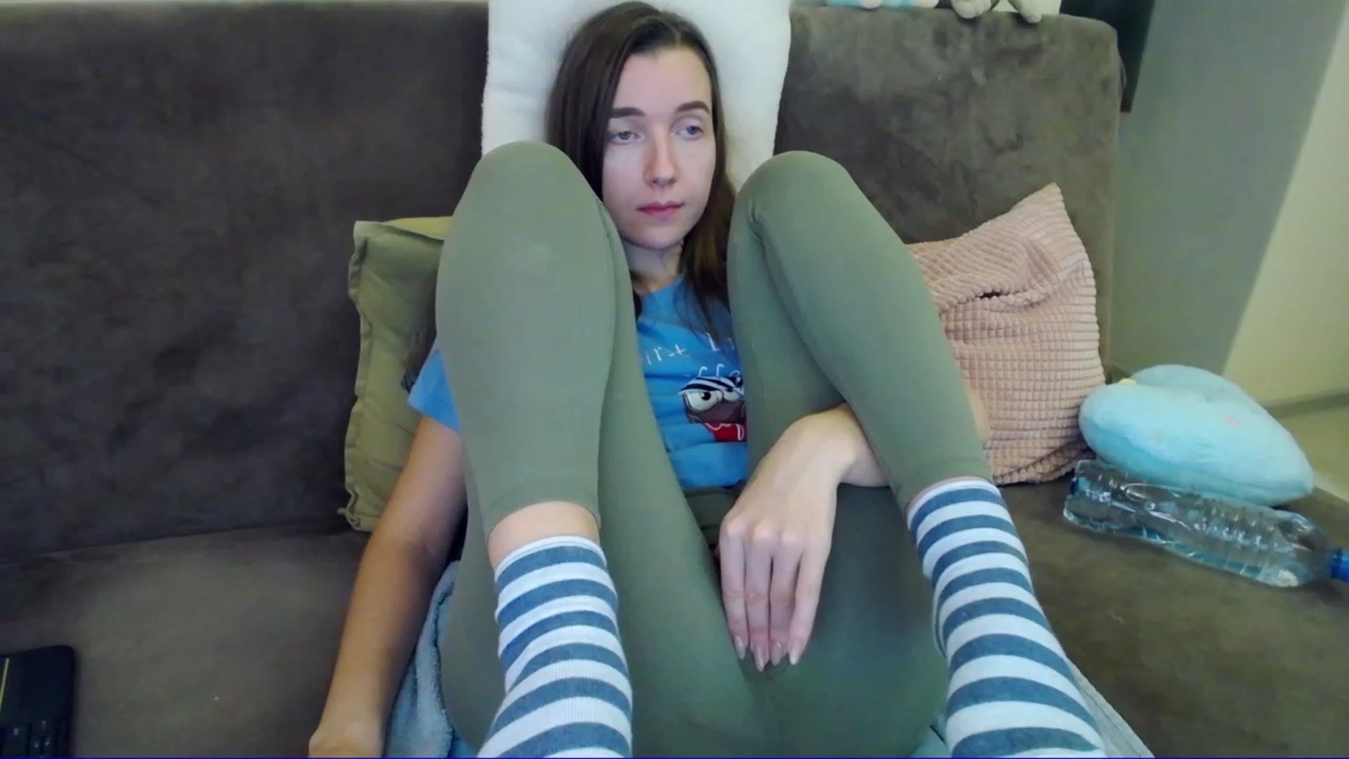 Gallery image thumbnail from Kozerog20's myfreecams stream on, 11/17/2022, 15:22 image 3 of 20