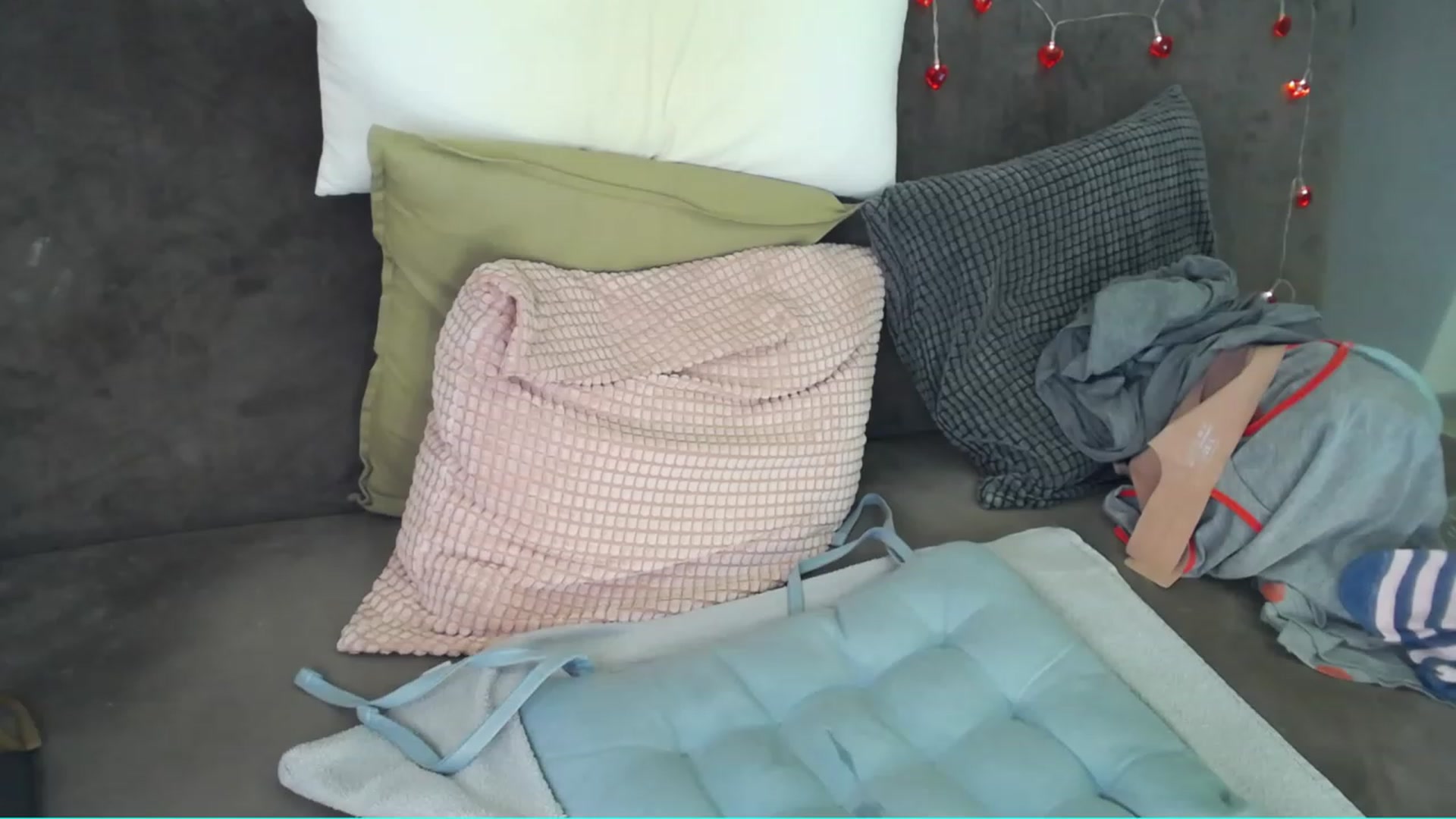 Gallery image thumbnail from Kozerog20's myfreecams stream on, 03/02/2023, 15:31 image 11 of 20