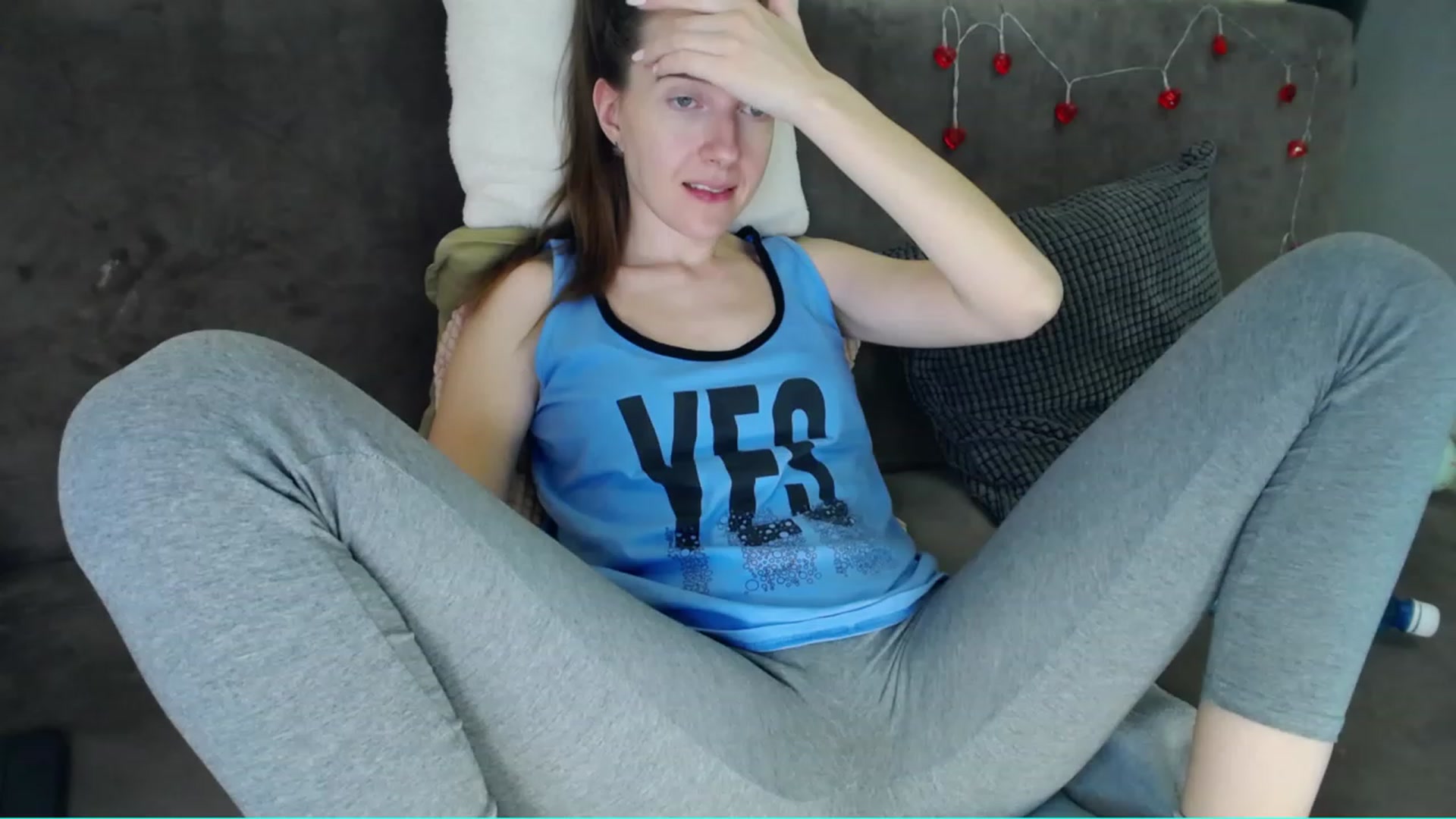Gallery image thumbnail from Kozerog20's myfreecams stream on, 04/11/2023, 16:31 image 7 of 20