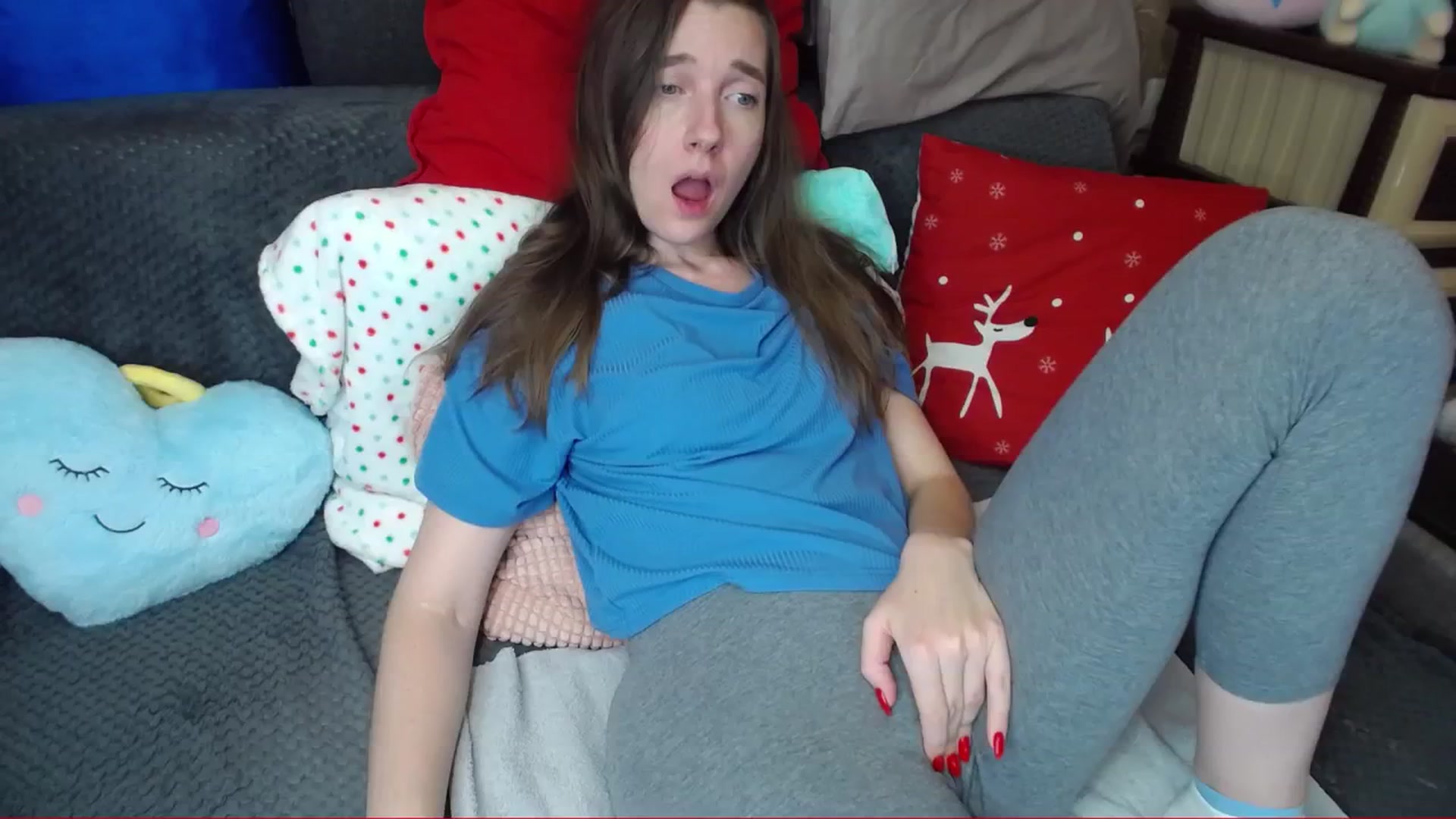 Gallery image thumbnail from Kozerog20's myfreecams stream on, 12/23/2024, 15:19 image 7 of 20
