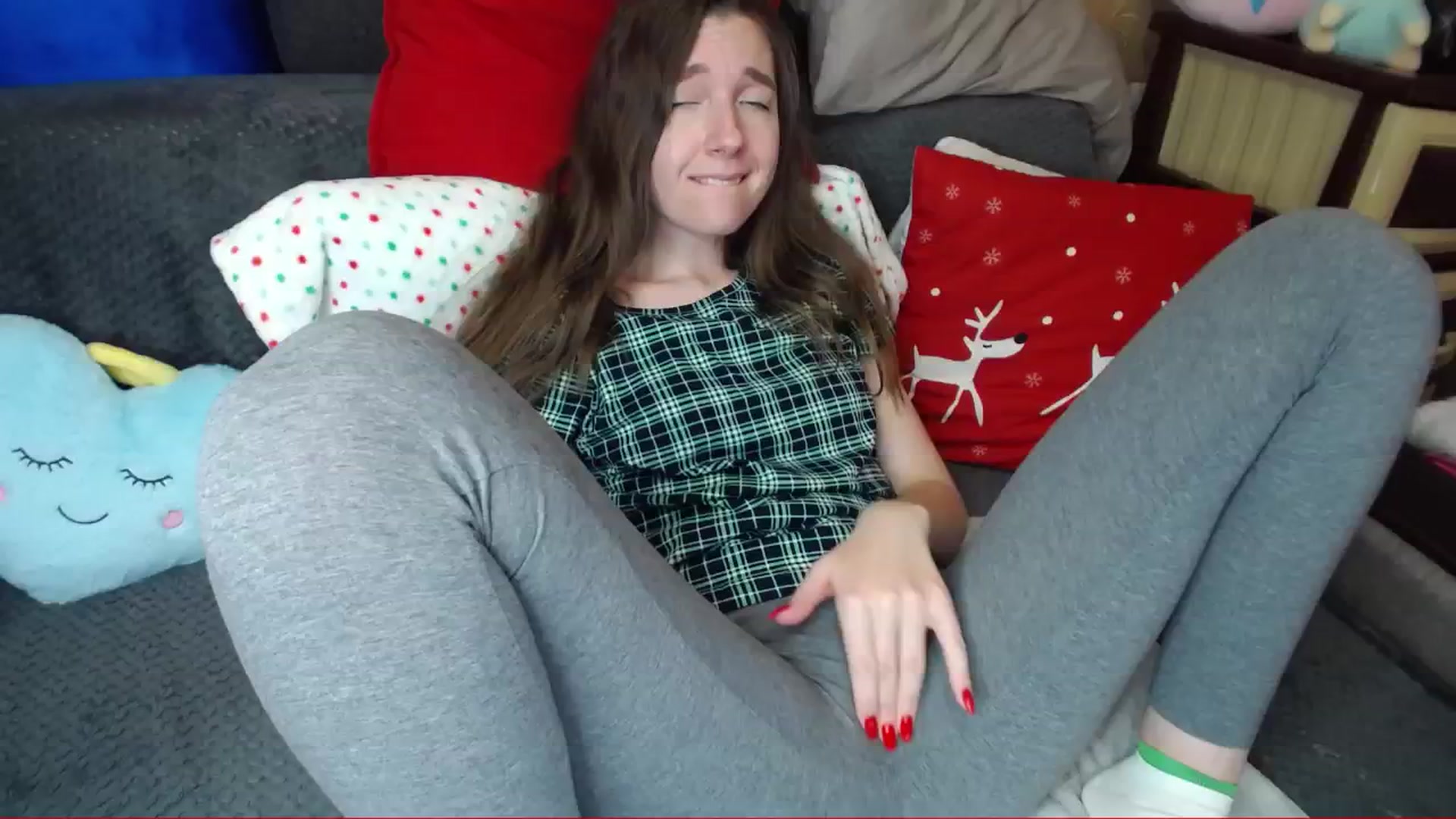 Gallery image thumbnail from Kozerog20's myfreecams stream on, 12/26/2024, 16:12 image 3 of 20