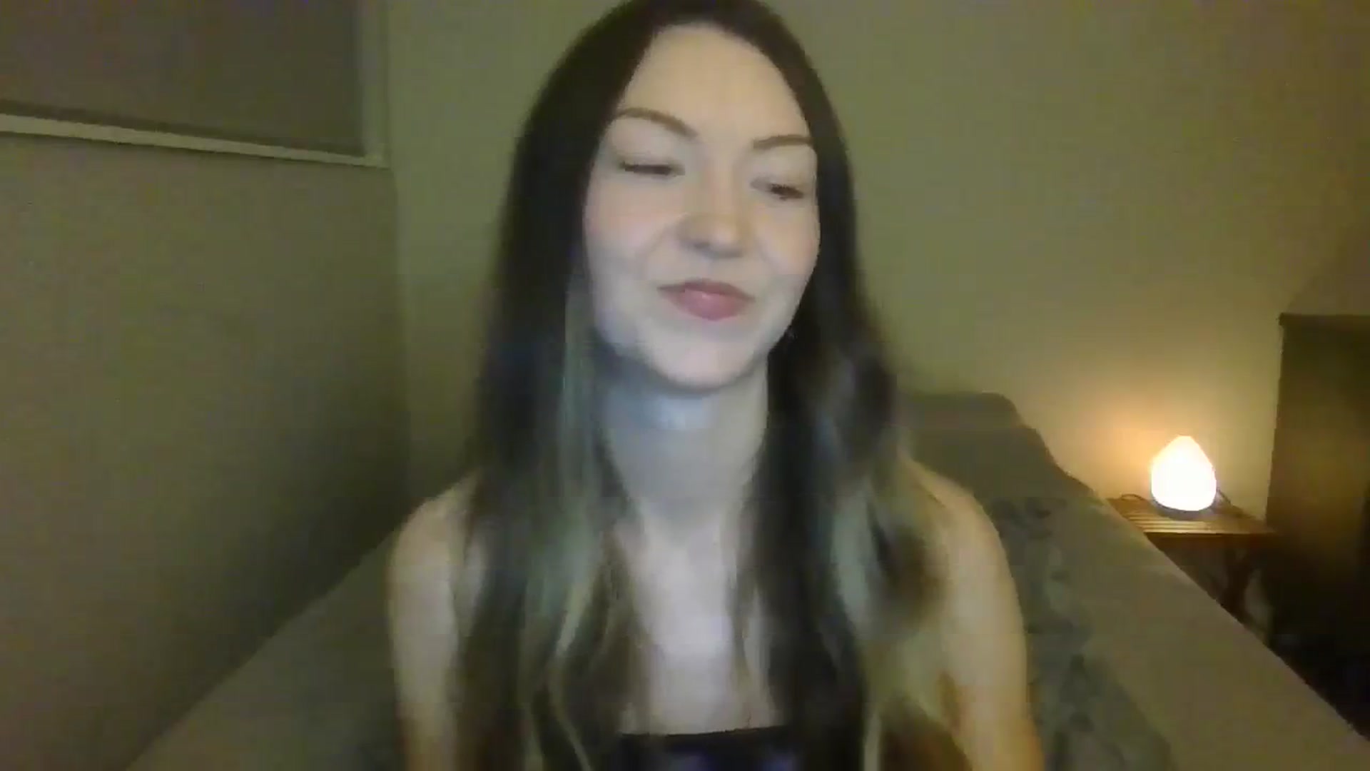 Gallery image thumbnail from KrisKisses's myfreecams stream on, 10/22/2023, 02:33 image 11 of 20