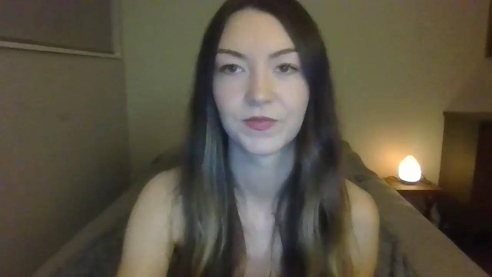 Gallery image thumbnail from KrisKisses's myfreecams stream on, 10/22/2023, 02:33 image 5 of 20