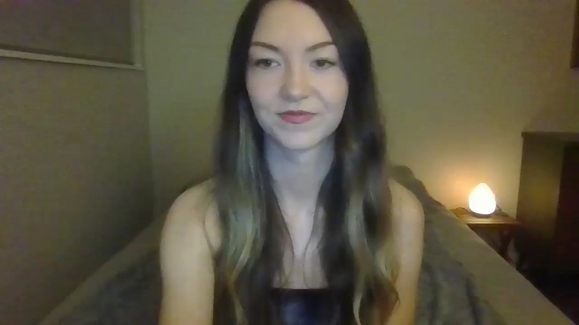 Gallery image thumbnail from KrisKisses's myfreecams stream on, 10/22/2023, 02:33 image 1 of 20
