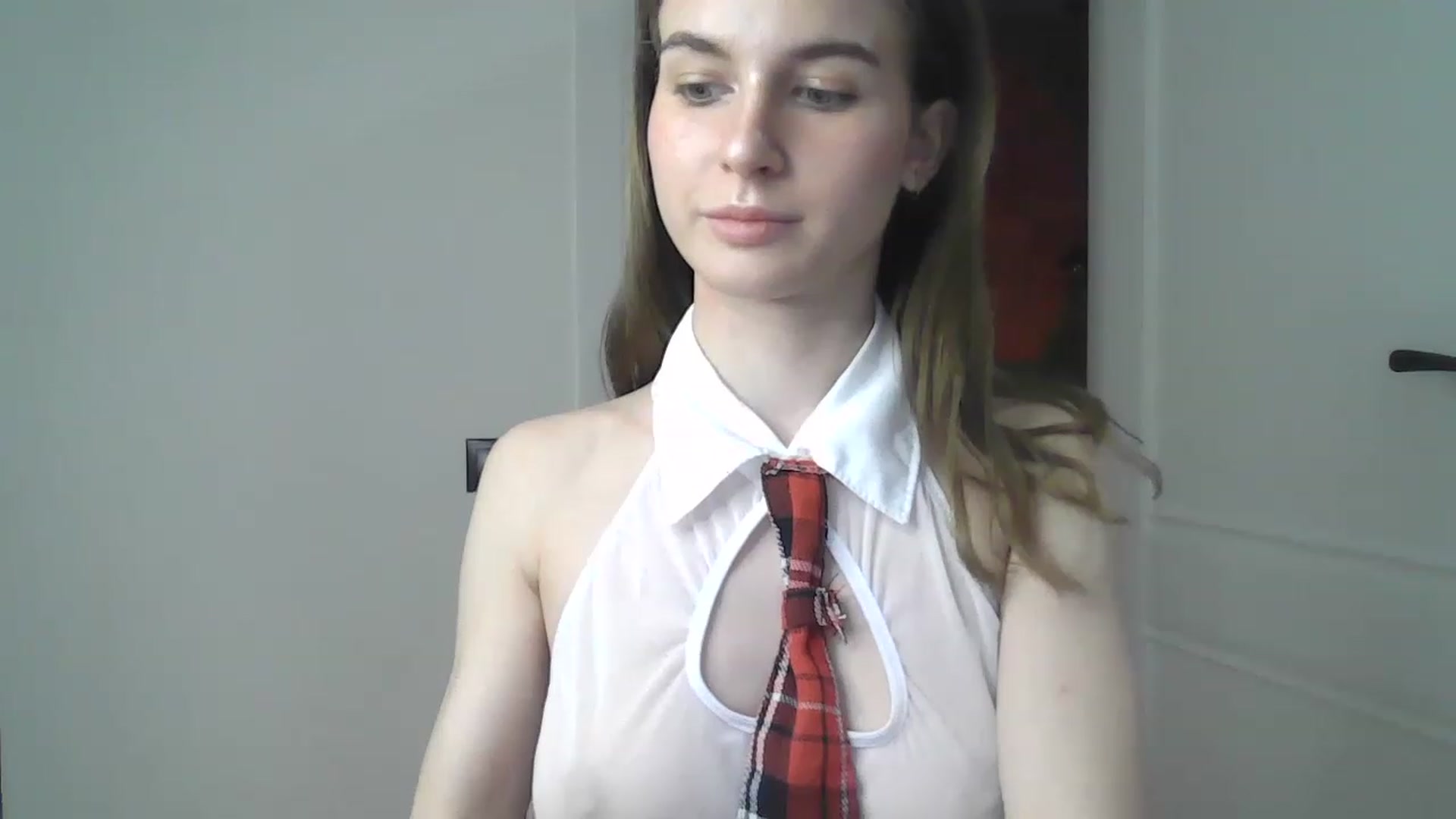 Gallery image thumbnail from Kris_gray's myfreecams stream on, 04/16/2023, 19:43 image 19 of 20
