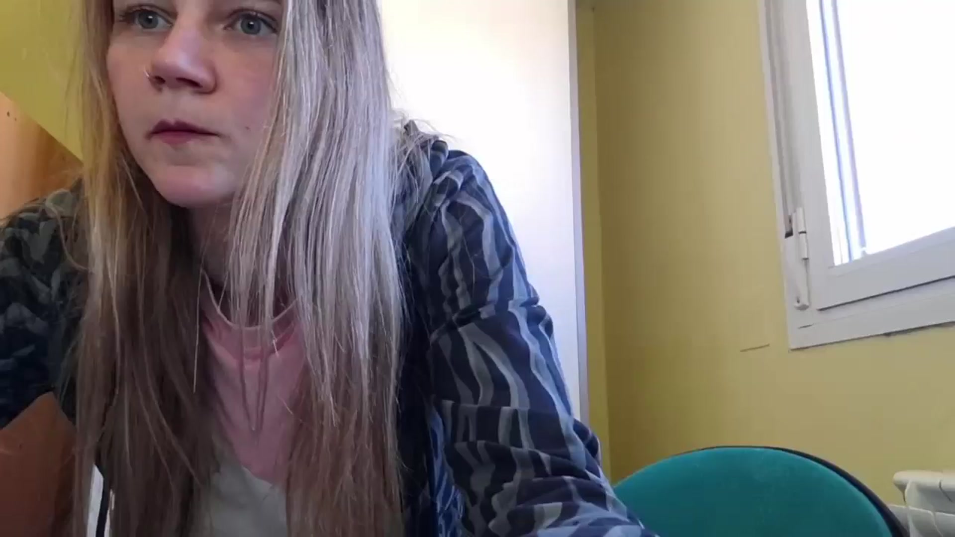 Gallery image thumbnail from KrisssKiss1's myfreecams stream on, 03/12/2026, 14:58 image 20 of 20