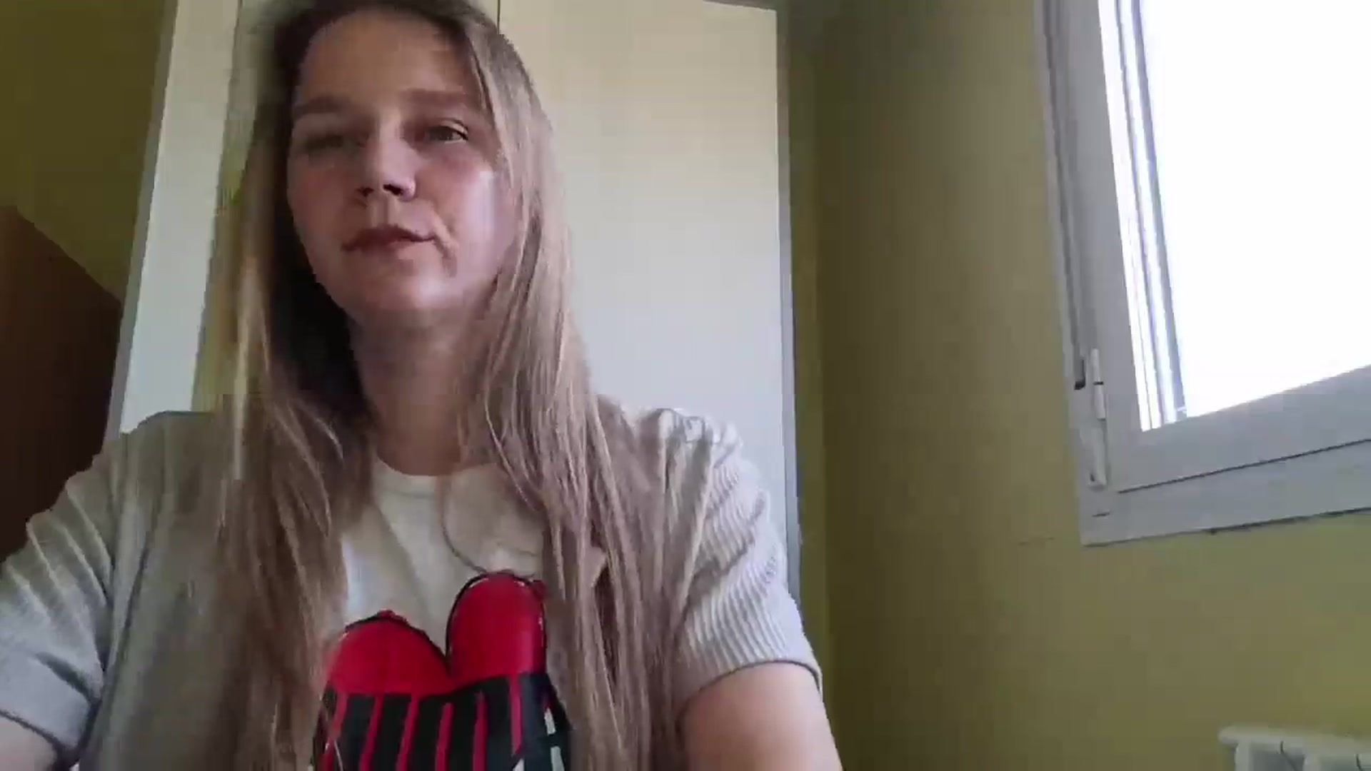 Gallery image thumbnail from KrisssKiss1's myfreecams stream on, 03/27/2026, 16:43 image 18 of 20