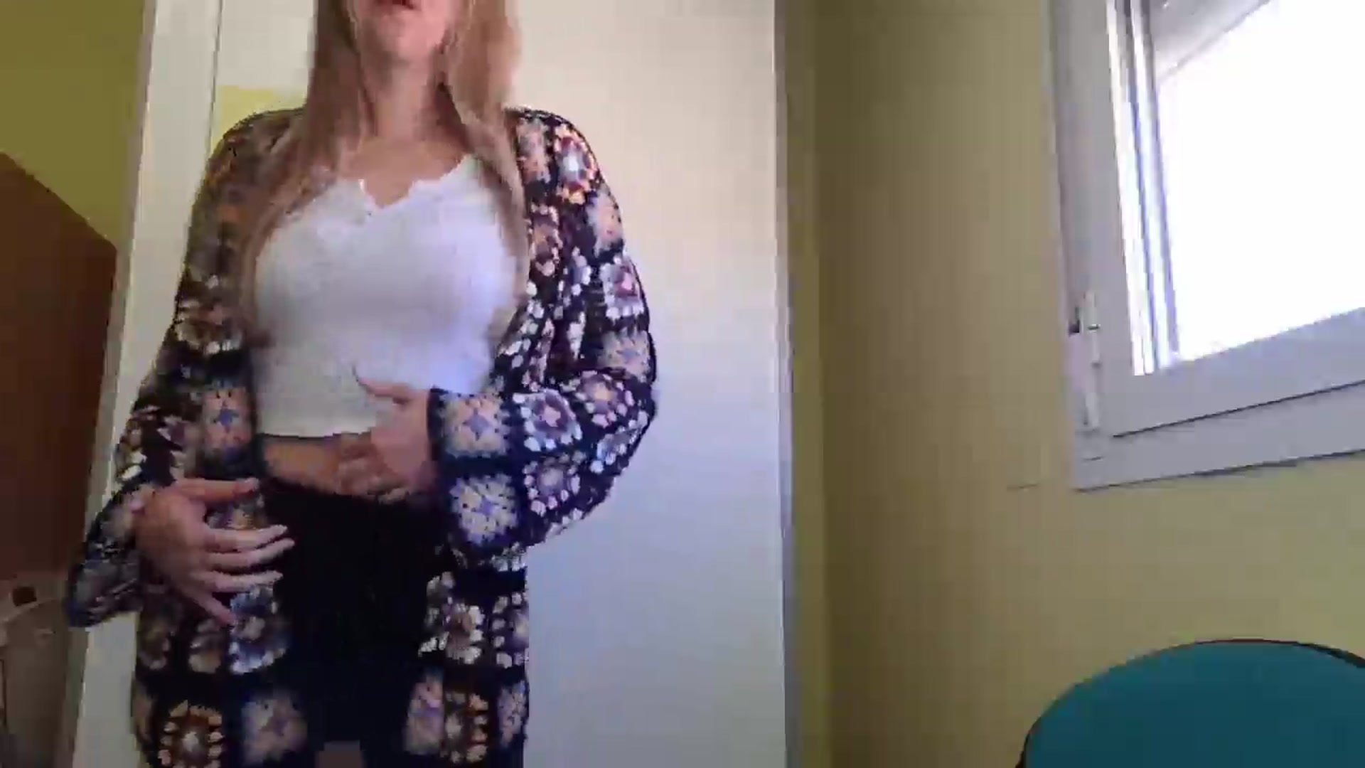 Gallery image thumbnail from KrisssKiss1's myfreecams stream on, 03/28/2026, 10:56 image 12 of 20