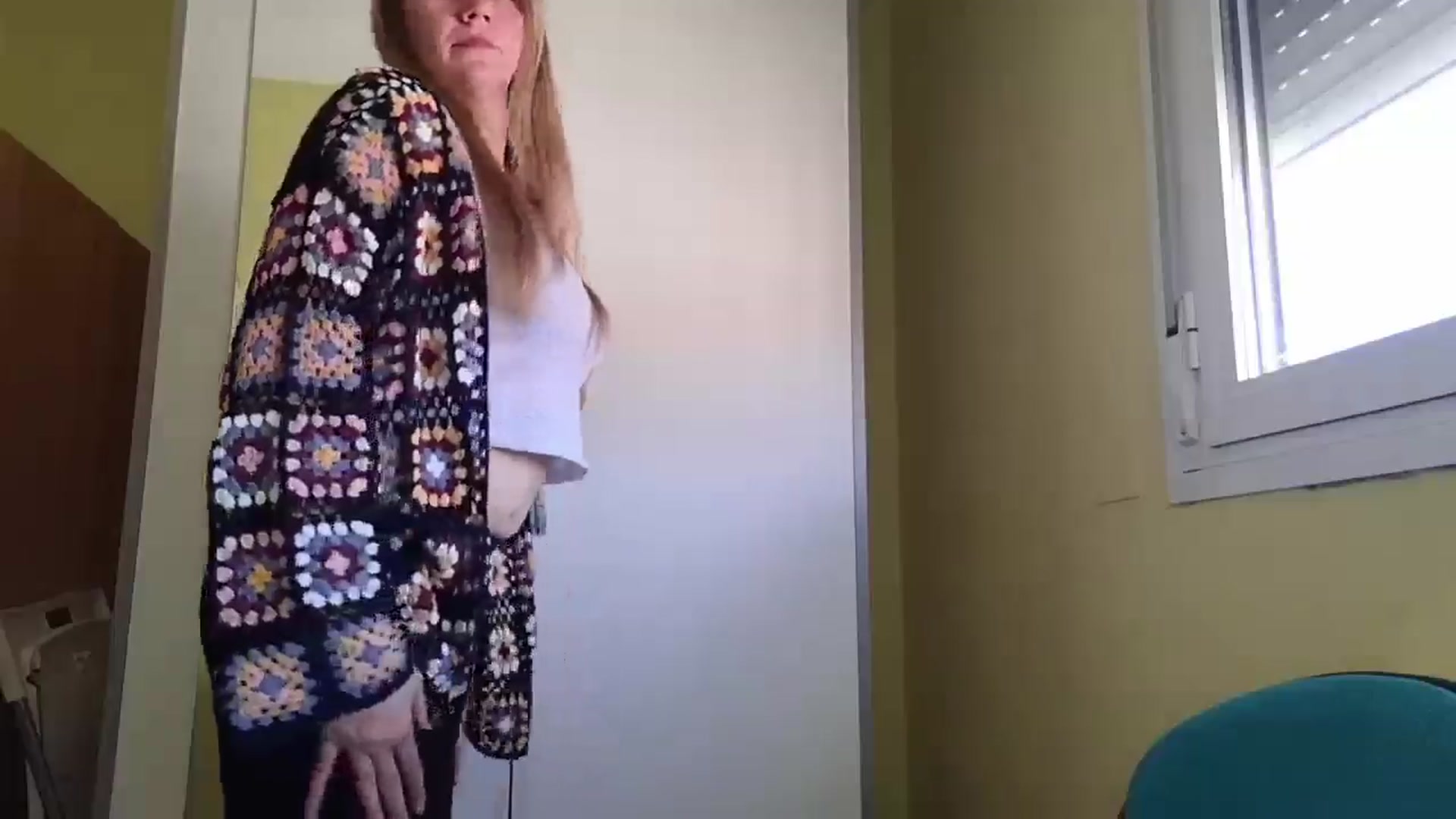 Gallery image thumbnail from KrisssKiss1's myfreecams stream on, 03/28/2026, 12:59 image 10 of 20