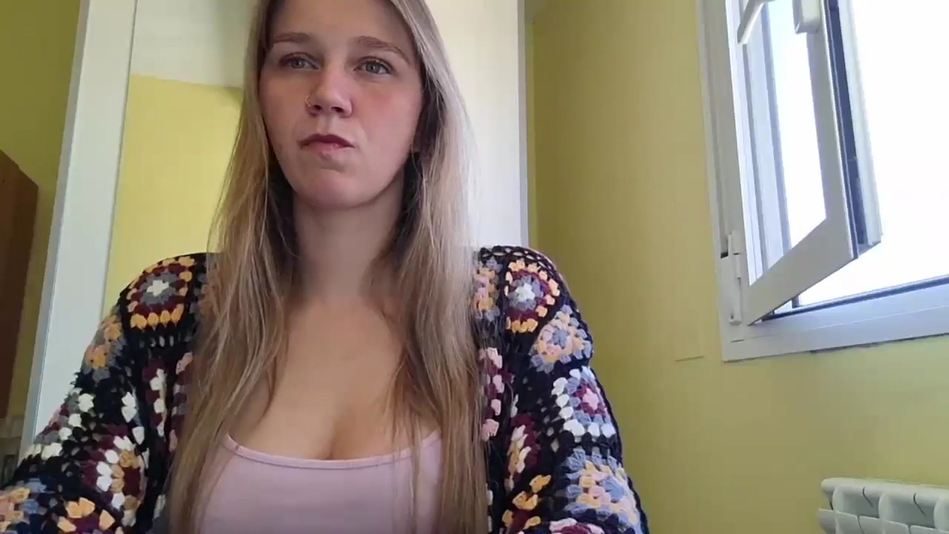 Gallery image thumbnail from KrisssKiss1's myfreecams stream on, 04/19/2026, 11:25 image 3 of 20
