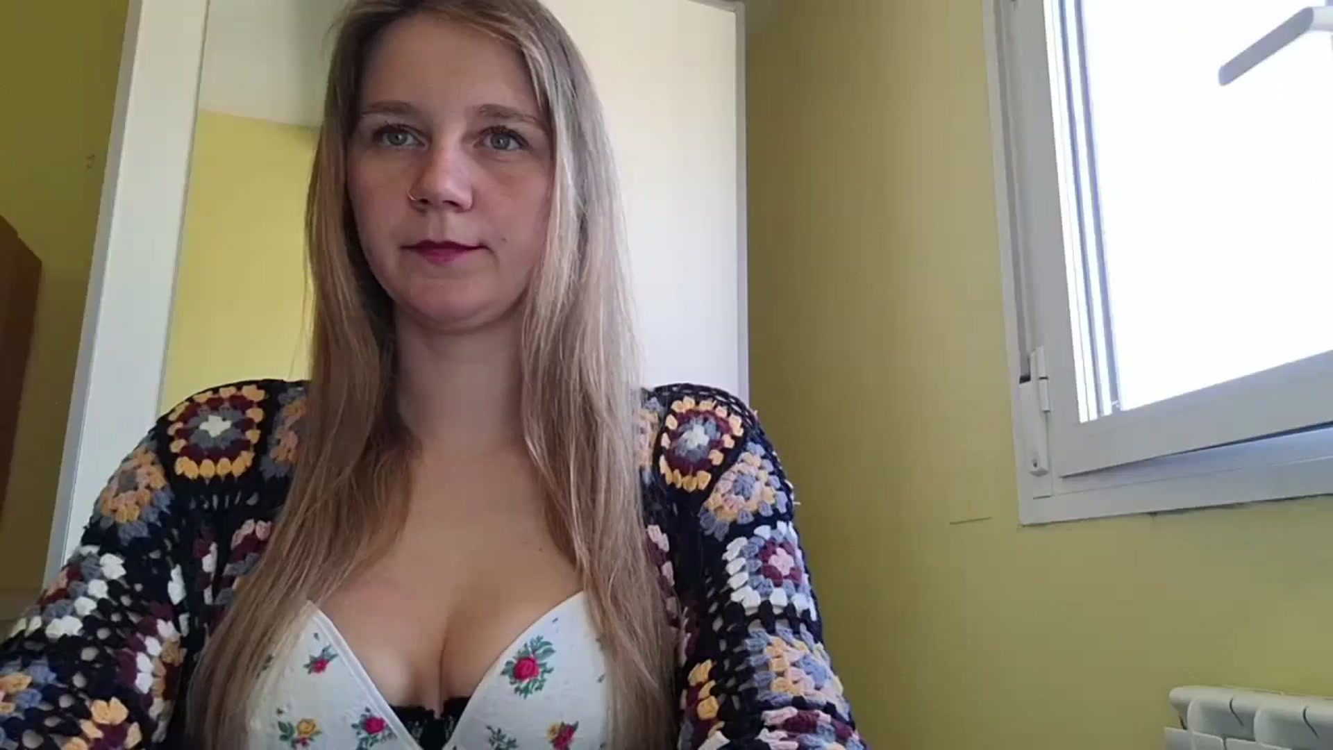 Gallery image thumbnail from KrisssKiss1's myfreecams stream on, 04/21/2026, 14:29 image 20 of 20