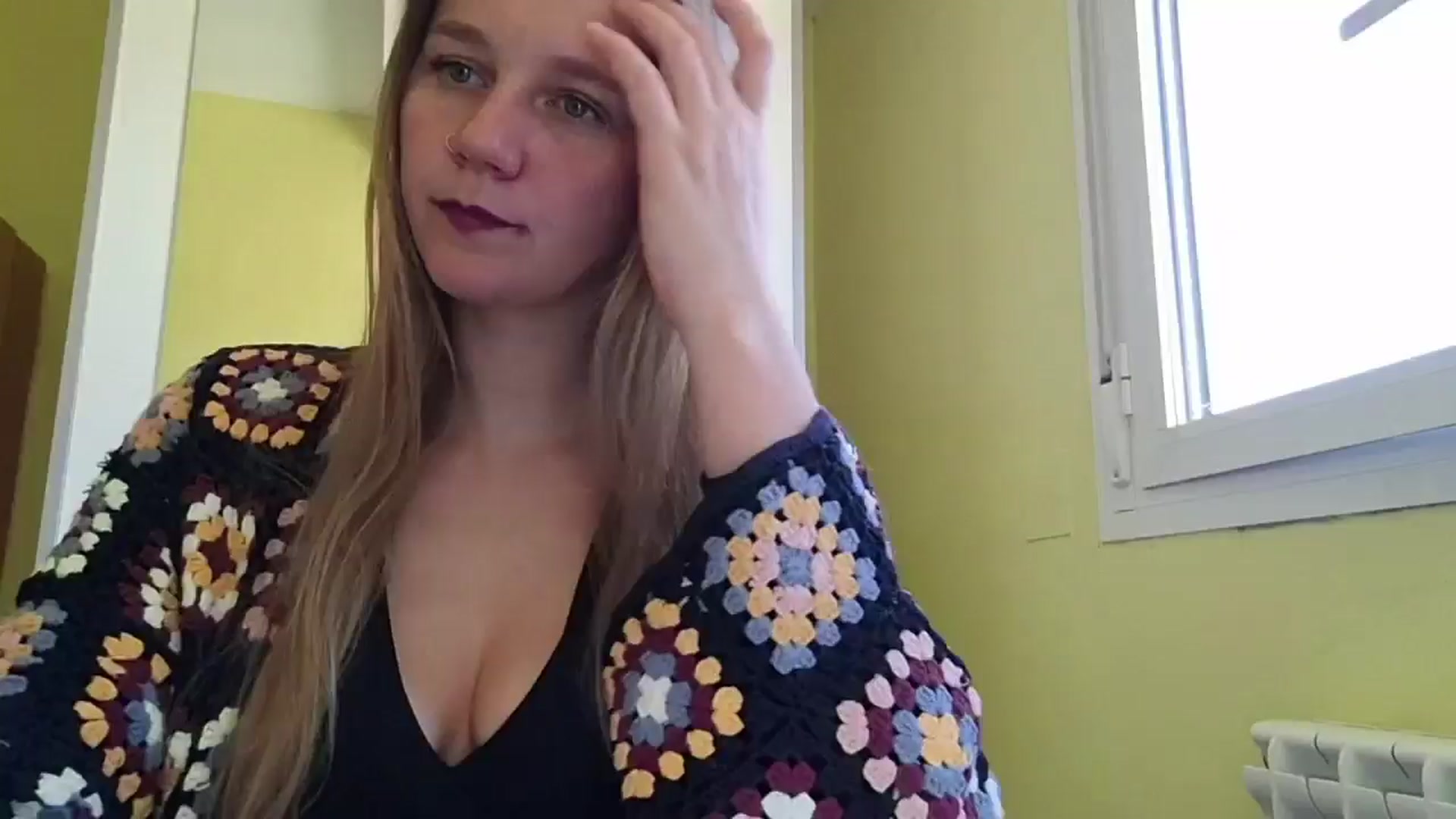 Gallery image thumbnail from KrisssKiss1's myfreecams stream on, 04/26/2026, 15:04 image 12 of 20