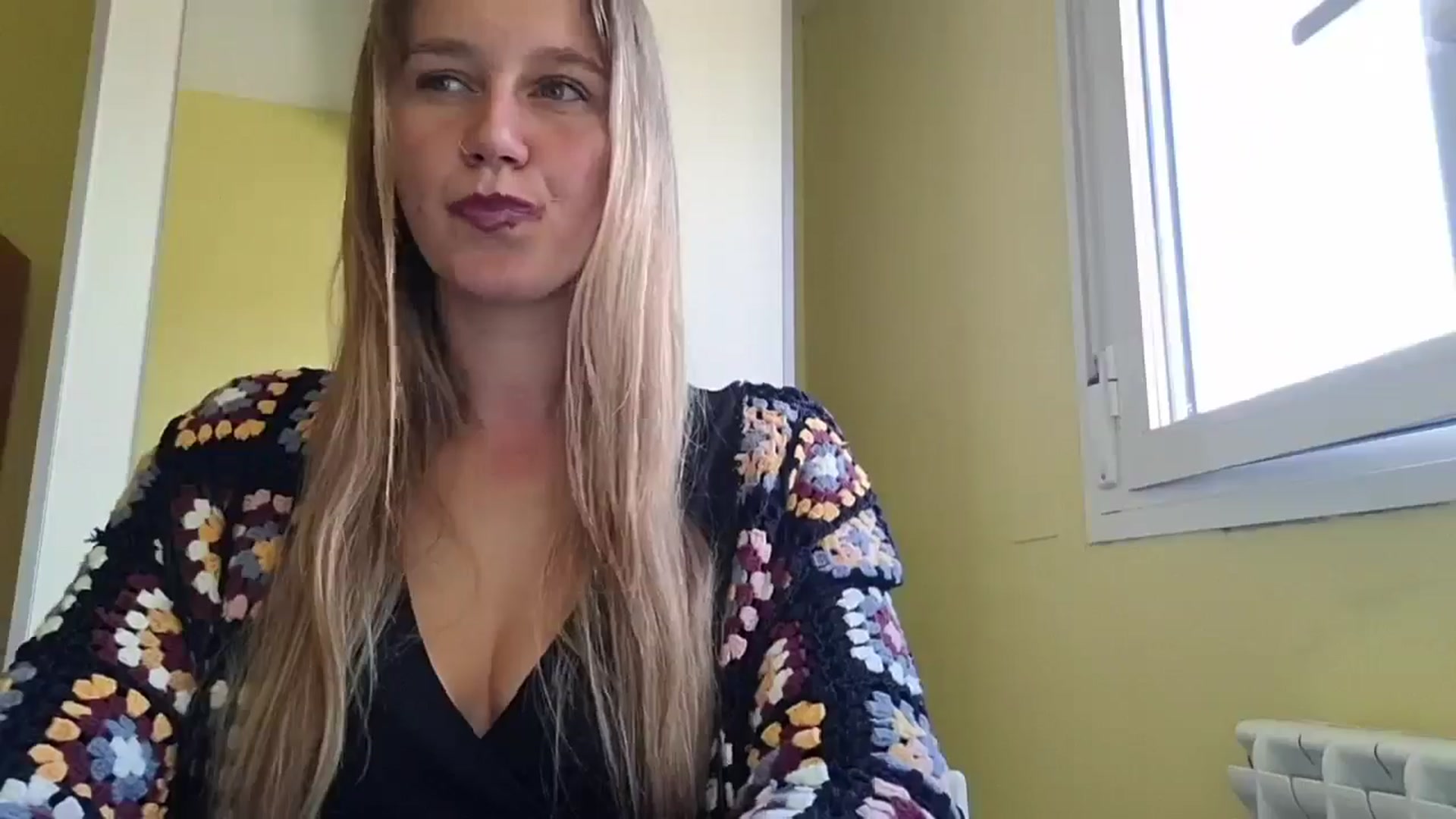 Gallery image thumbnail from KrisssKiss1's myfreecams stream on, 04/26/2026, 15:04 image 18 of 20