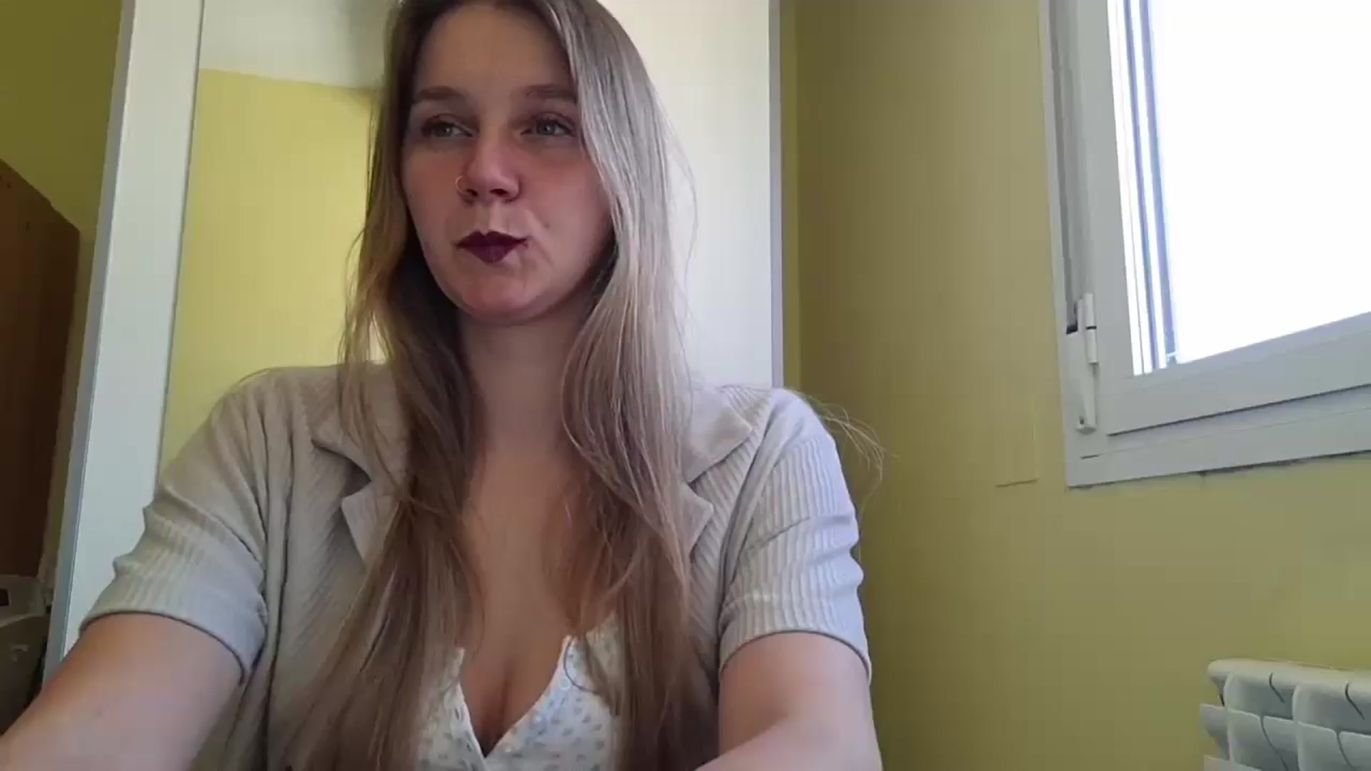 Gallery image thumbnail from KrisssKiss1's myfreecams stream on, 04/27/2026, 11:49 image 1 of 20