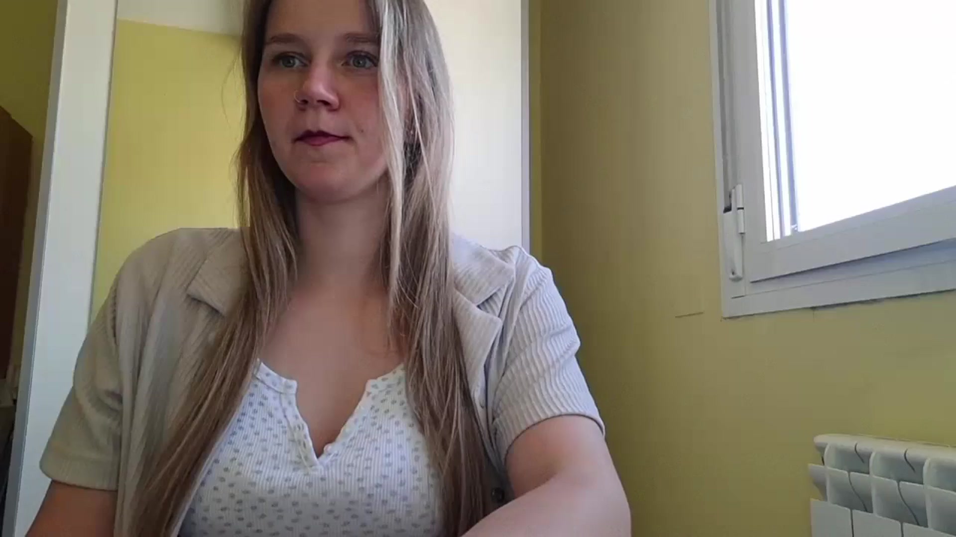 Gallery image thumbnail from KrisssKiss1's myfreecams stream on, 04/27/2026, 14:59 image 2 of 20