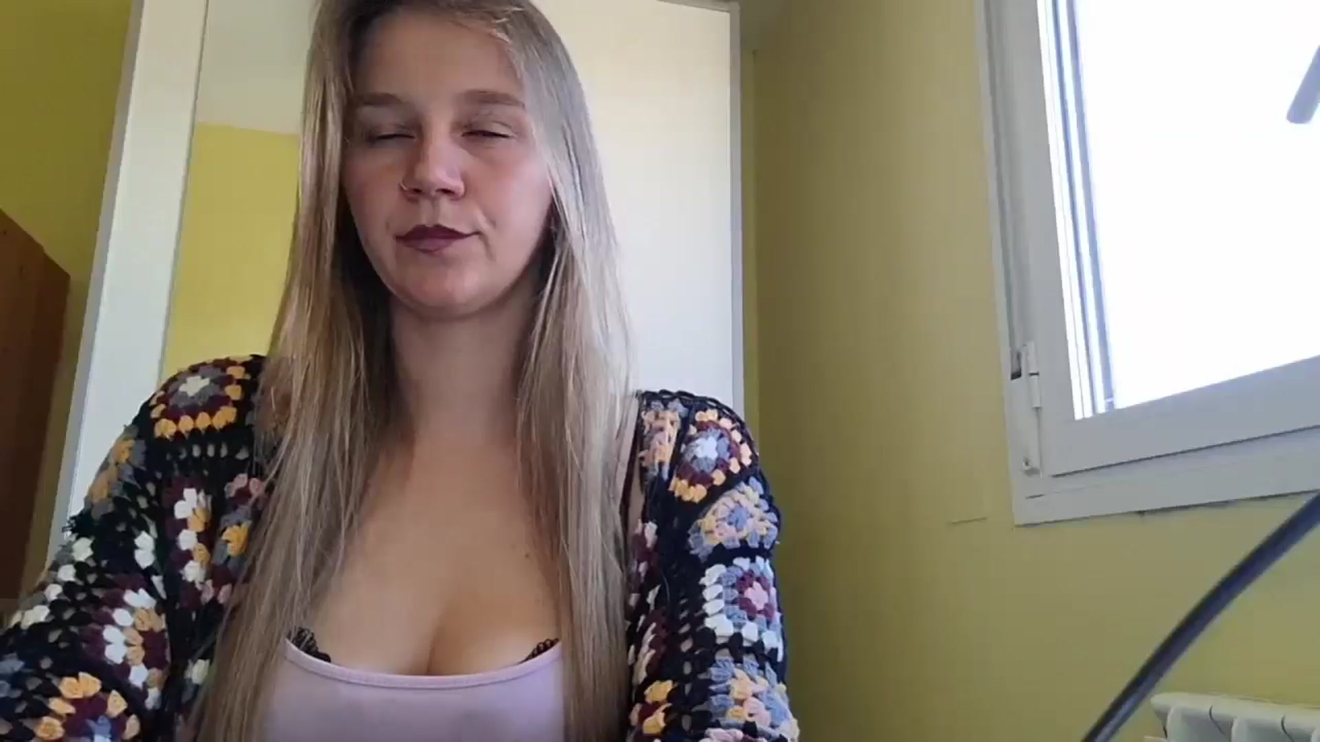 Gallery image thumbnail from KrisssKiss1's myfreecams stream on, 05/05/2026, 14:57 image 5 of 20