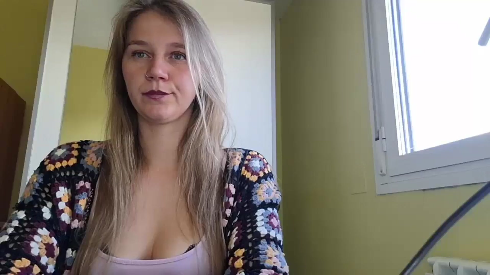 Gallery image thumbnail from KrisssKiss1's myfreecams stream on, 05/05/2026, 14:57 image 10 of 20