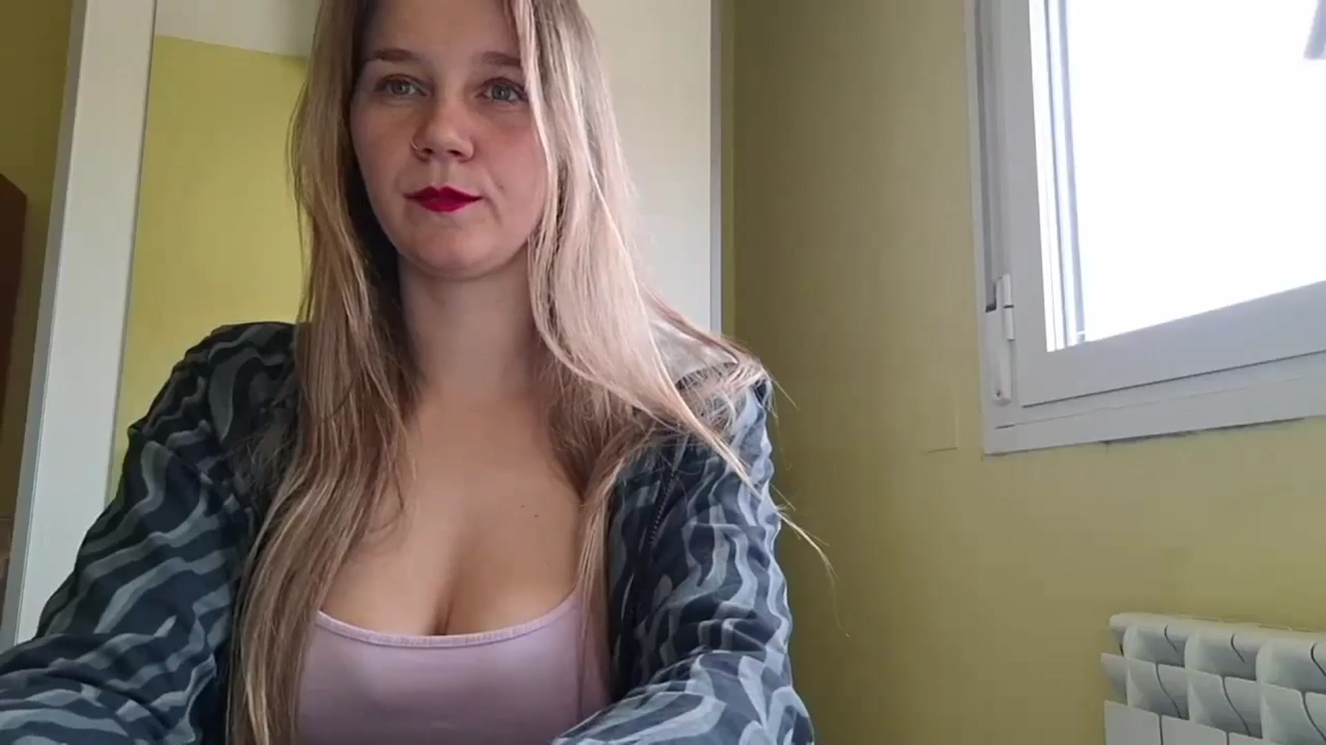 Gallery image thumbnail from KrisssKiss1's myfreecams stream on, 05/08/2026, 12:59 image 6 of 20