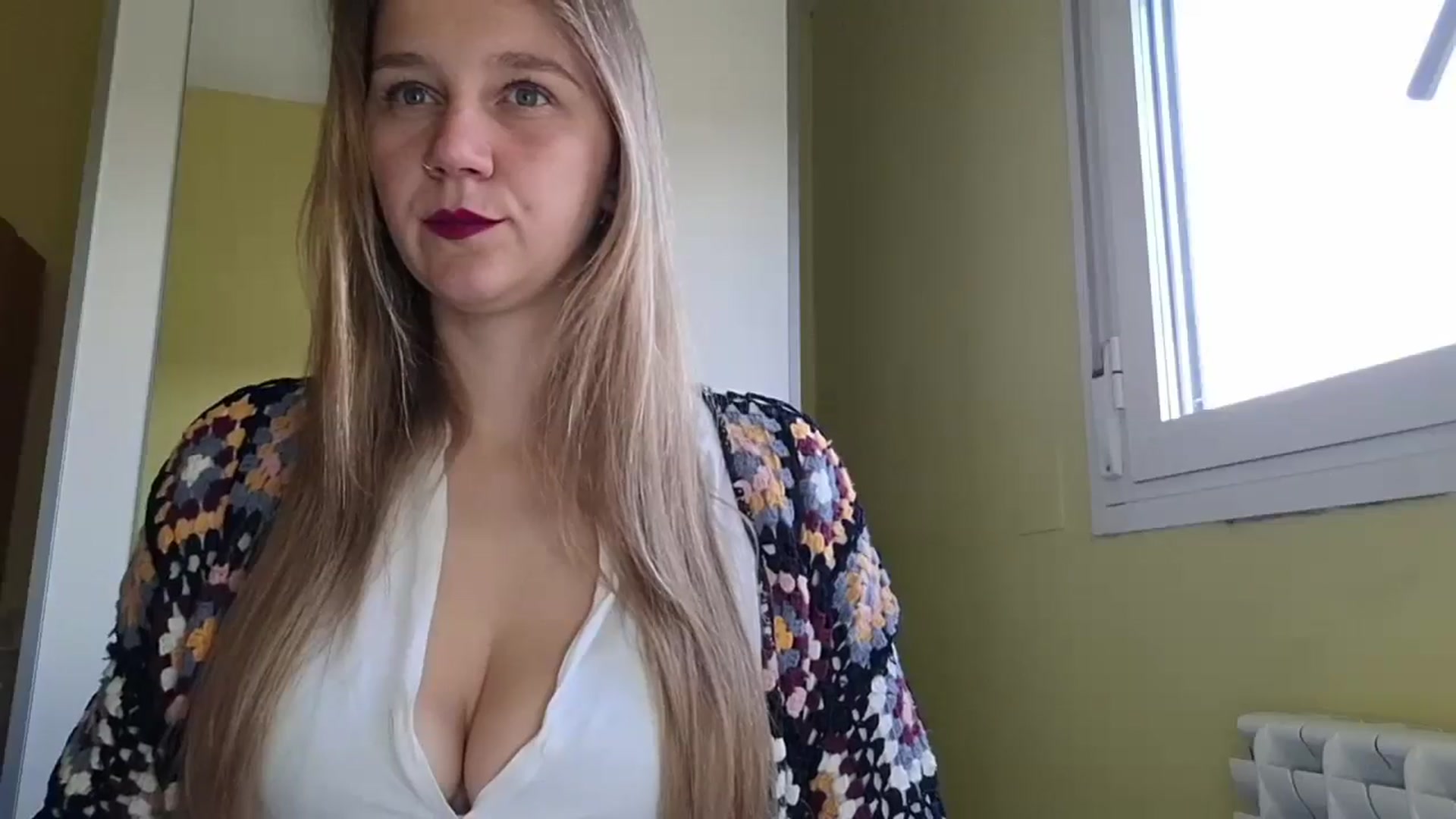 Gallery image thumbnail from KrisssKiss1's myfreecams stream on, 05/11/2026, 11:36 image 5 of 20