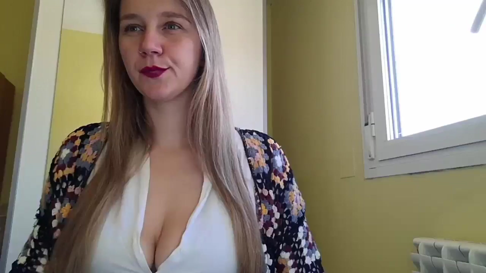 Gallery image thumbnail from KrisssKiss1's myfreecams stream on, 05/11/2026, 11:36 image 12 of 20