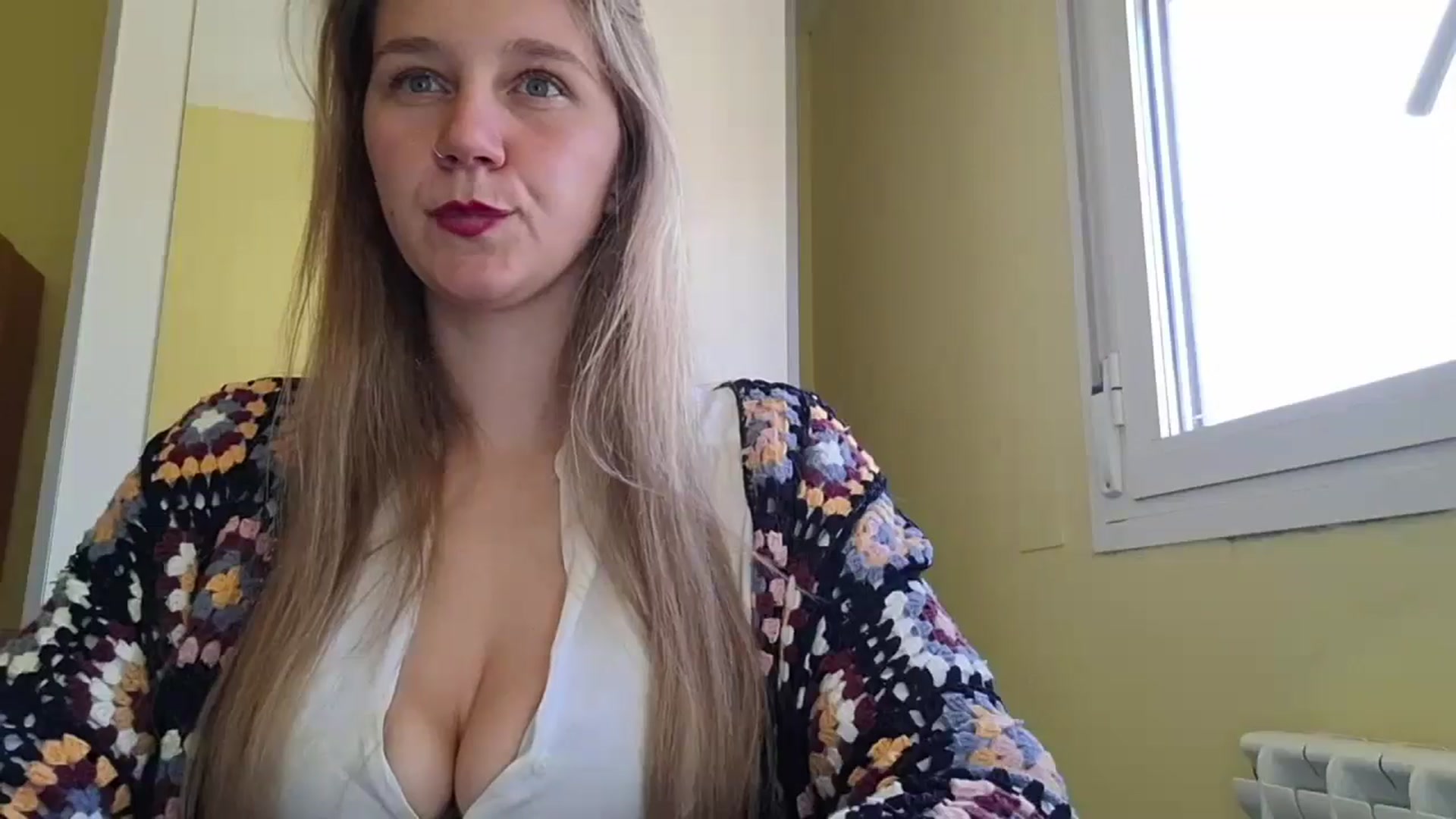 Gallery image thumbnail from KrisssKiss1's myfreecams stream on, 05/11/2026, 12:50 image 4 of 20