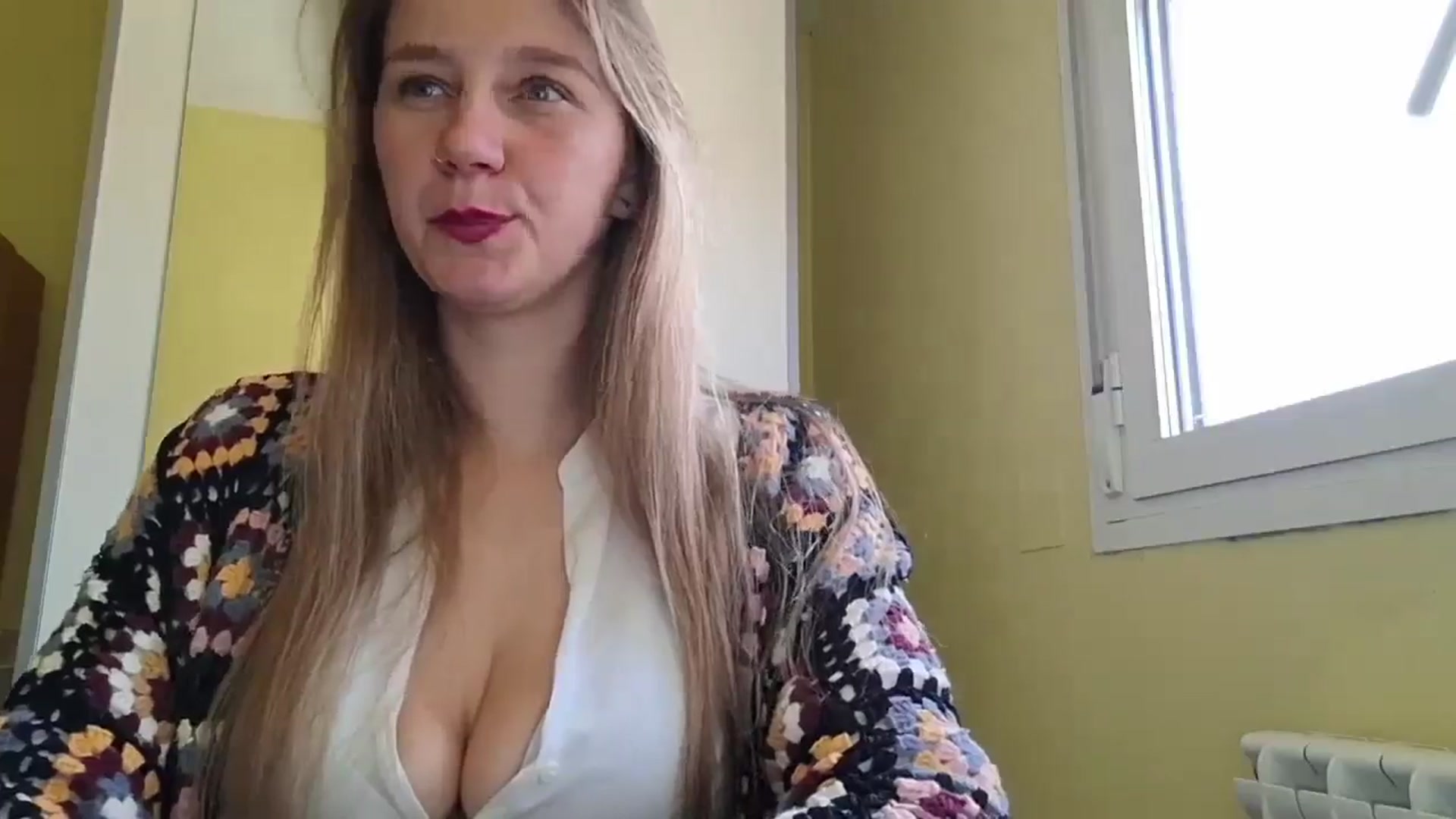 Gallery image thumbnail from KrisssKiss1's myfreecams stream on, 05/11/2026, 12:50 image 8 of 20