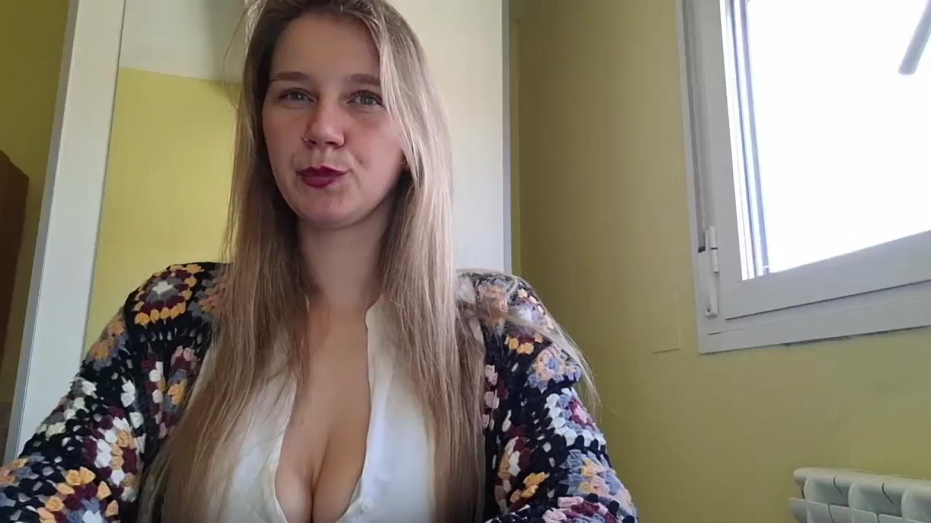Gallery image thumbnail from KrisssKiss1's myfreecams stream on, 05/11/2026, 12:50 image 15 of 20