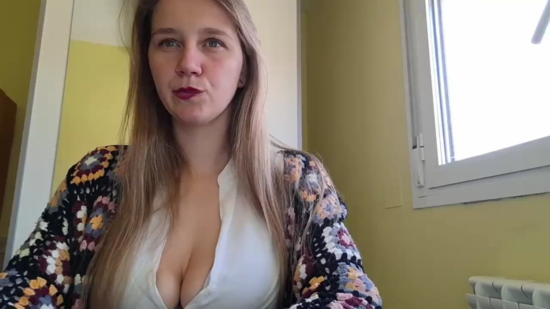 Gallery image thumbnail from KrisssKiss1's myfreecams stream on, 05/11/2026, 12:50 image 6 of 20