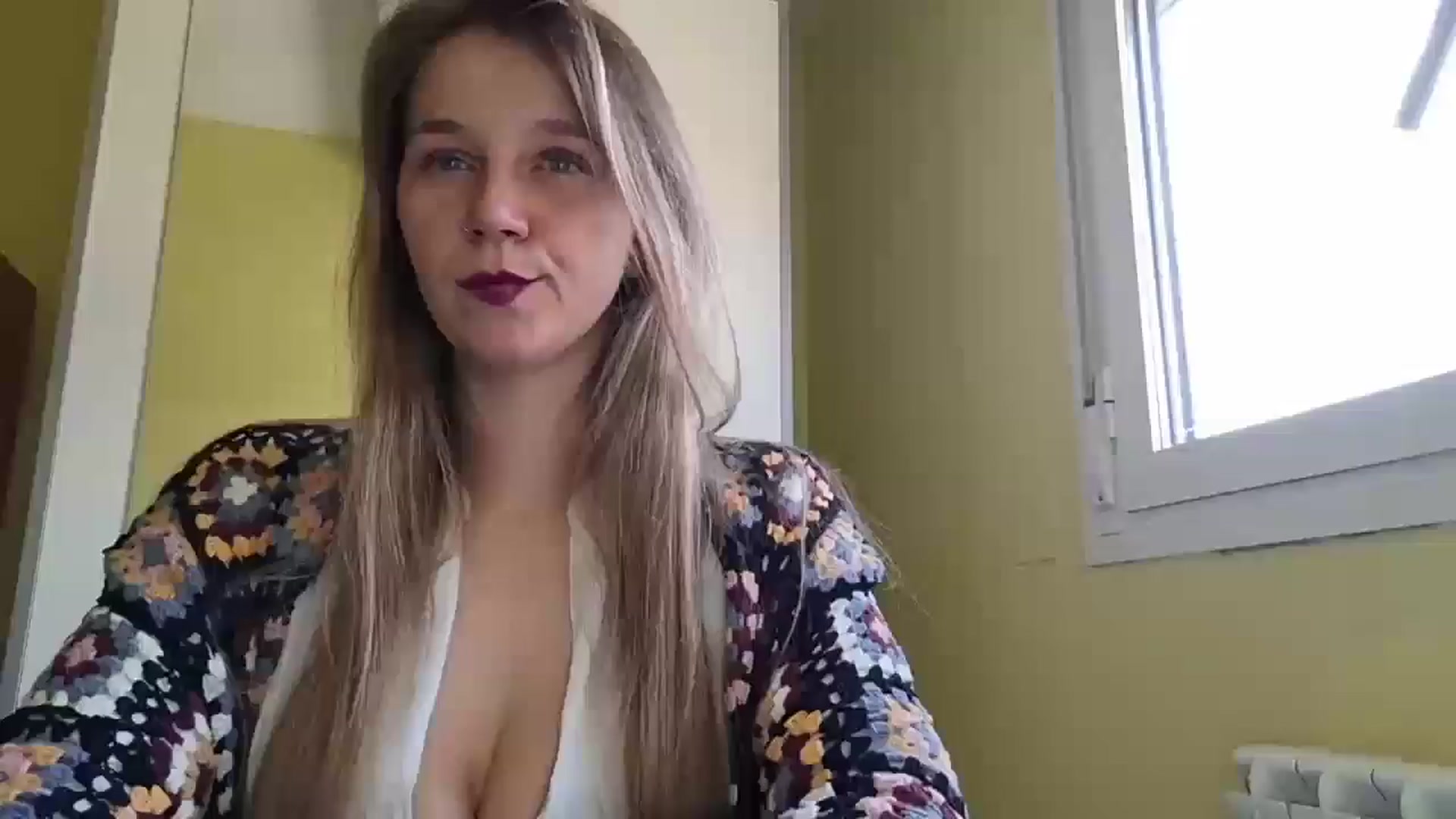 Gallery image thumbnail from KrisssKiss1's myfreecams stream on, 05/11/2026, 14:10 image 15 of 20
