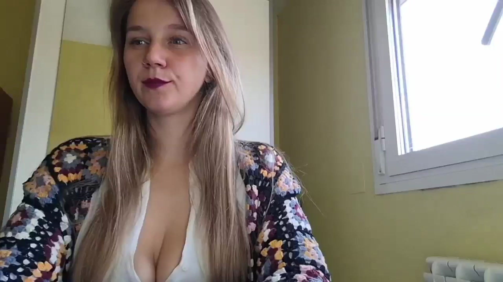 Gallery image thumbnail from KrisssKiss1's myfreecams stream on, 05/11/2026, 14:10 image 13 of 20