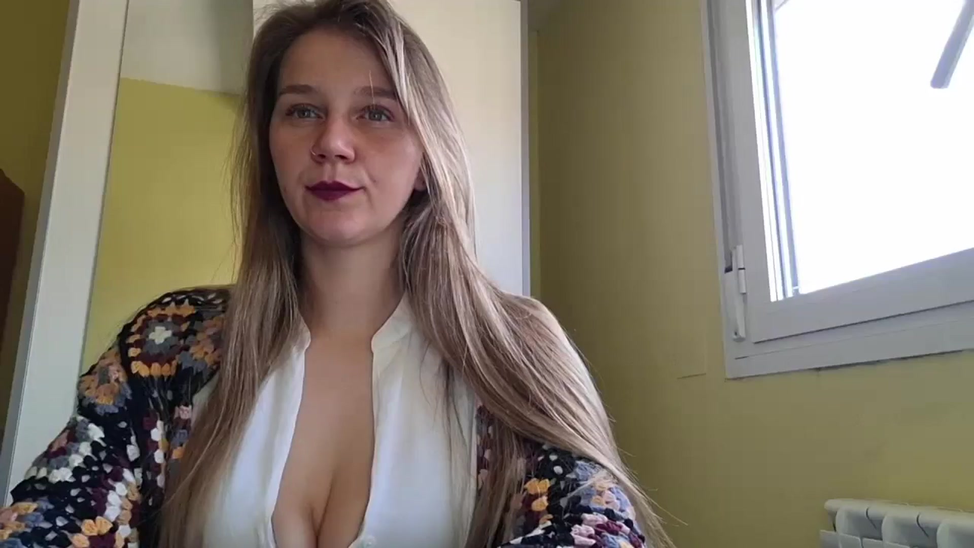 Gallery image thumbnail from KrisssKiss1's myfreecams stream on, 05/11/2026, 14:10 image 7 of 20