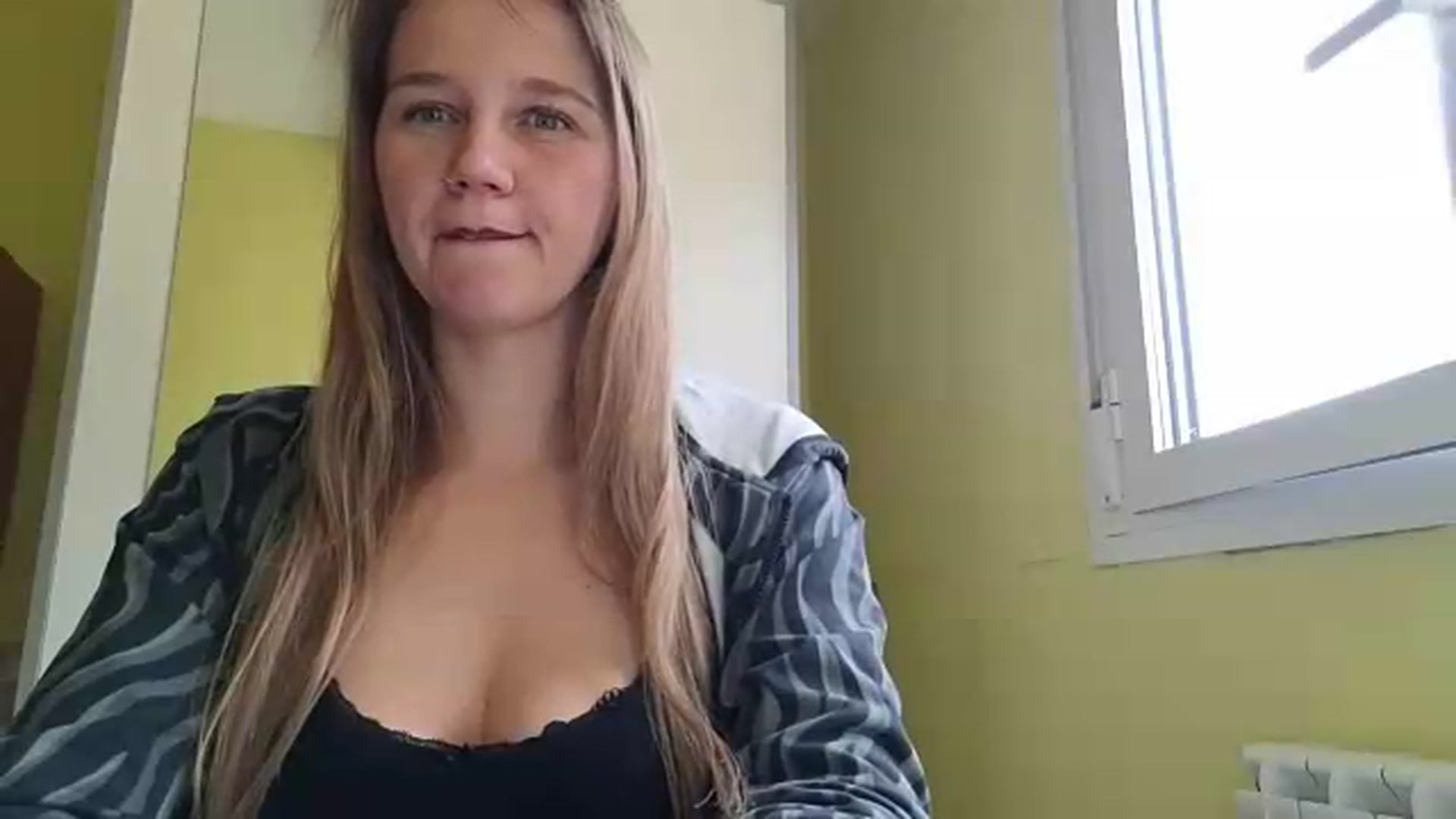 Gallery image thumbnail from KrisssKiss1's myfreecams stream on, 05/12/2026, 14:55 image 19 of 20