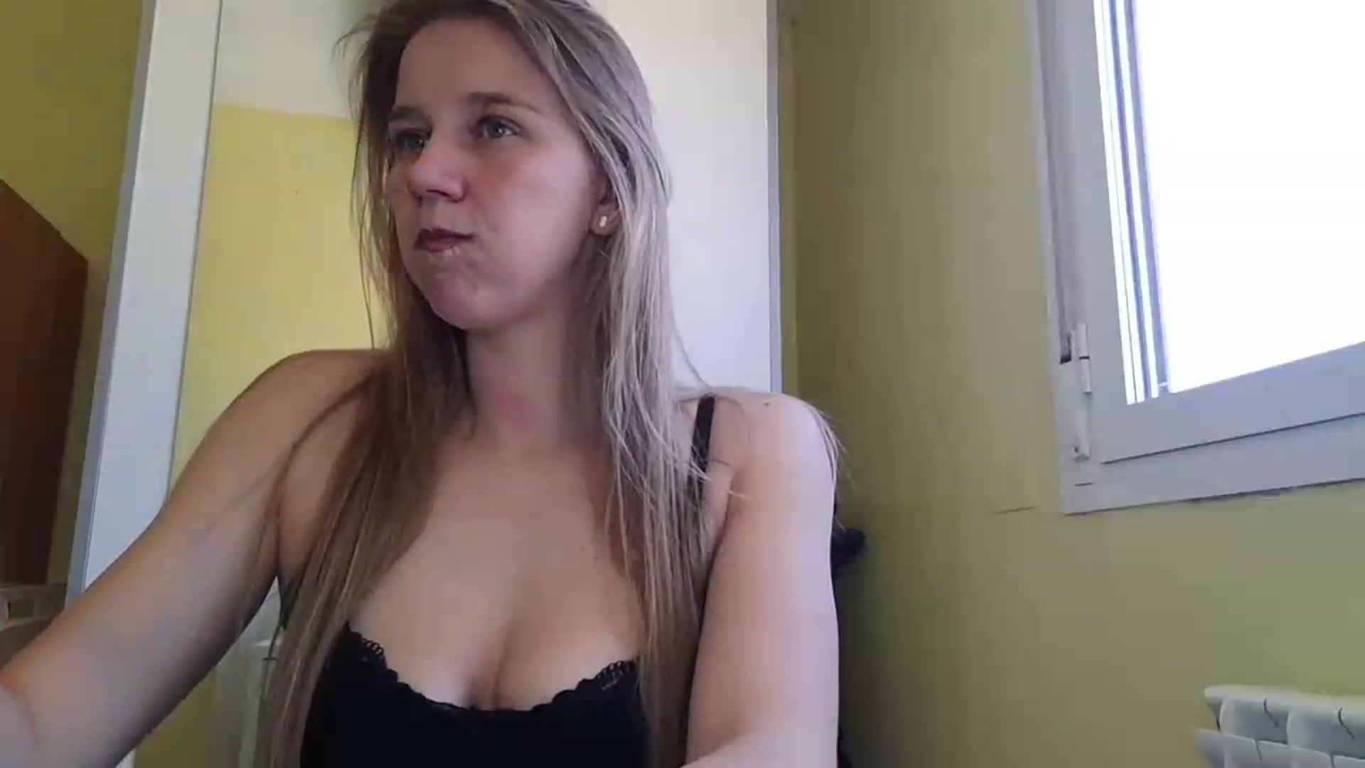Gallery image thumbnail from KrisssKiss1's myfreecams stream on, 05/24/2026, 12:39 image 18 of 20