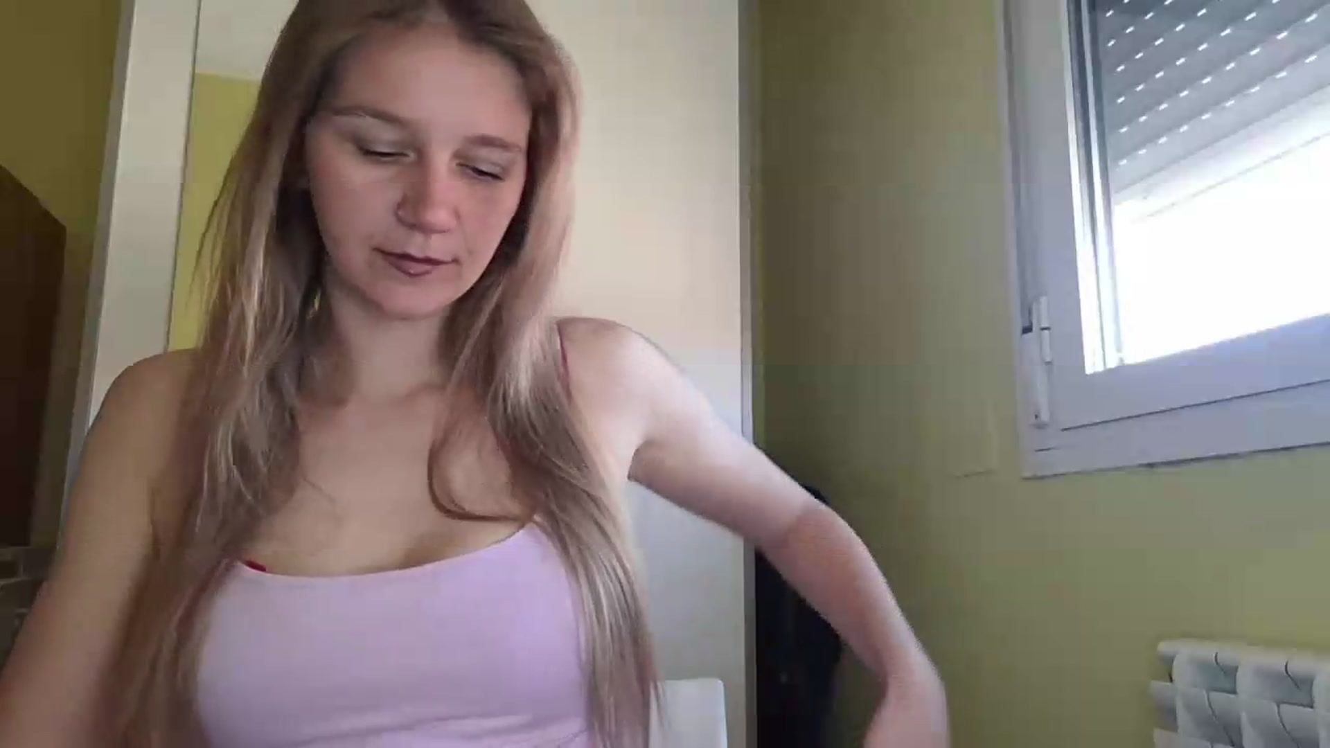 Gallery image thumbnail from KrisssKiss1's myfreecams stream on, 05/30/2026, 12:21 image 11 of 20