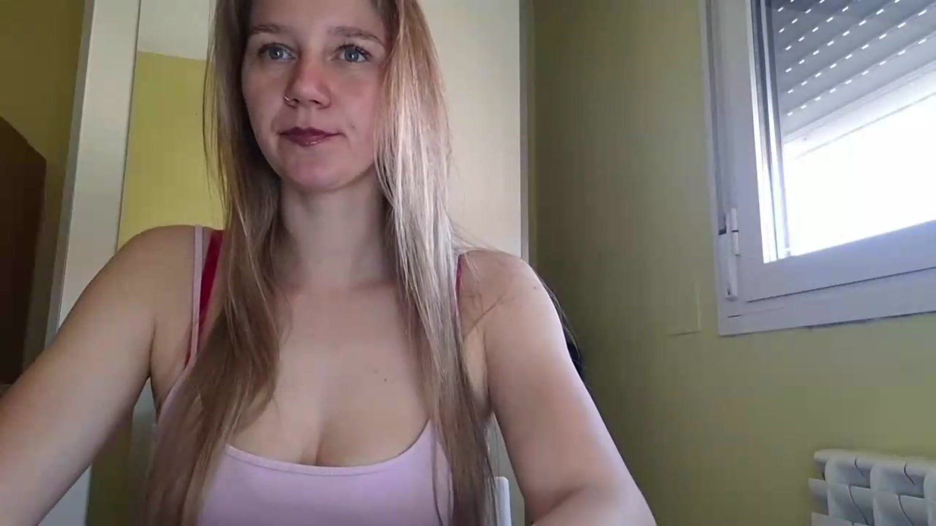 Gallery image thumbnail from KrisssKiss1's myfreecams stream on, 05/30/2026, 12:21 image 4 of 20