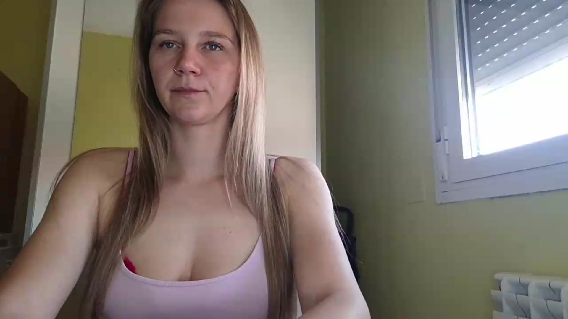 Gallery image thumbnail from KrisssKiss1's myfreecams stream on, 05/30/2026, 14:38 image 17 of 20