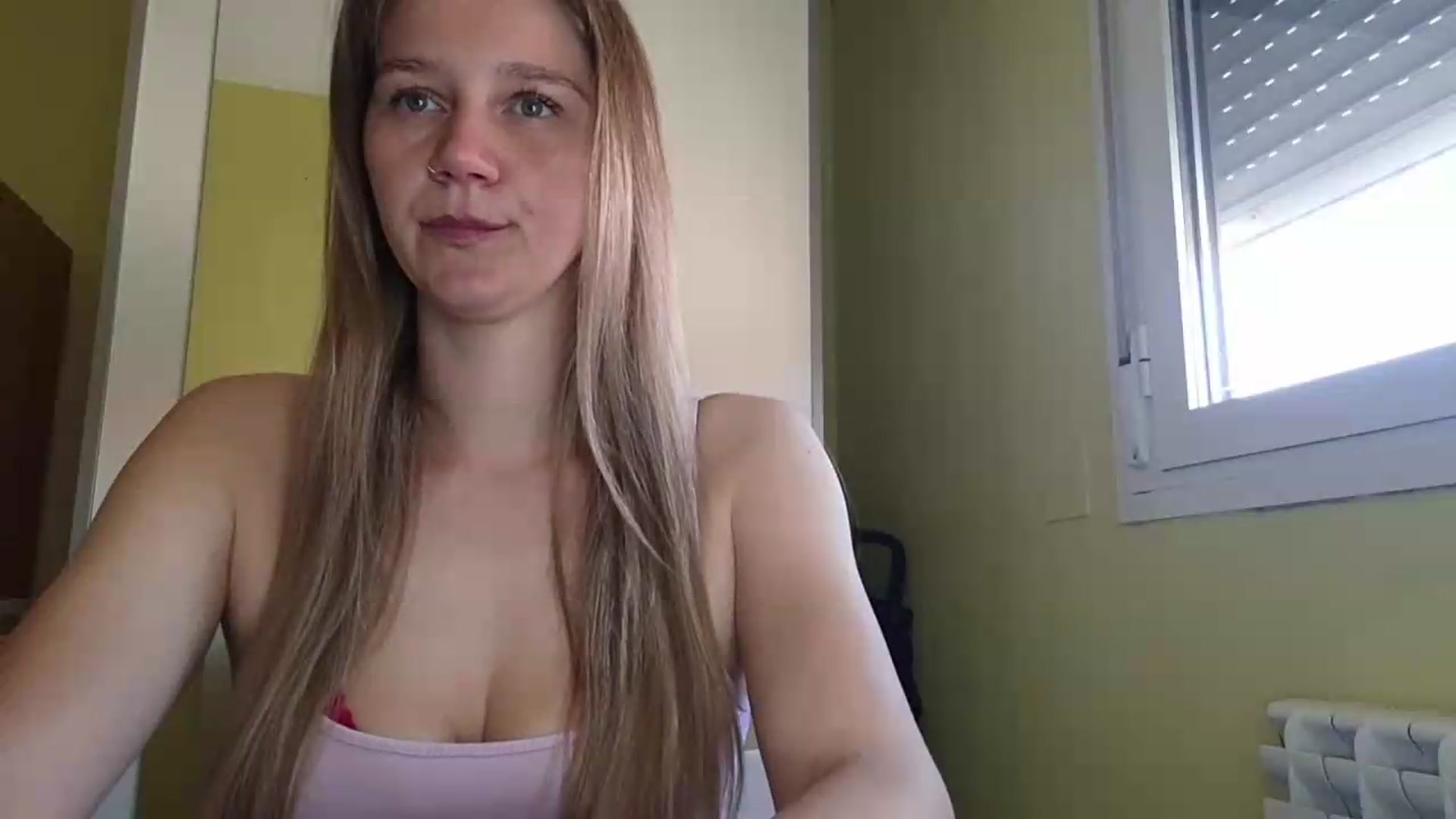 Gallery image thumbnail from KrisssKiss1's myfreecams stream on, 05/30/2026, 14:38 image 4 of 20