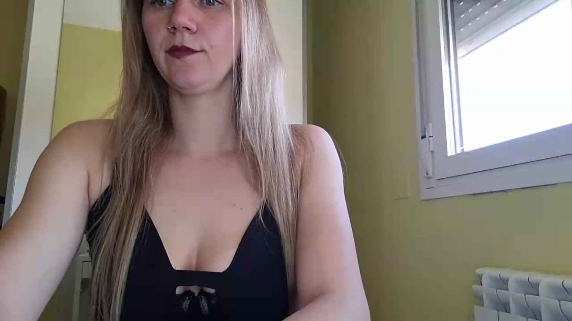 Gallery image thumbnail from KrisssKiss1's myfreecams stream on, 06/01/2026, 12:47 image 14 of 20