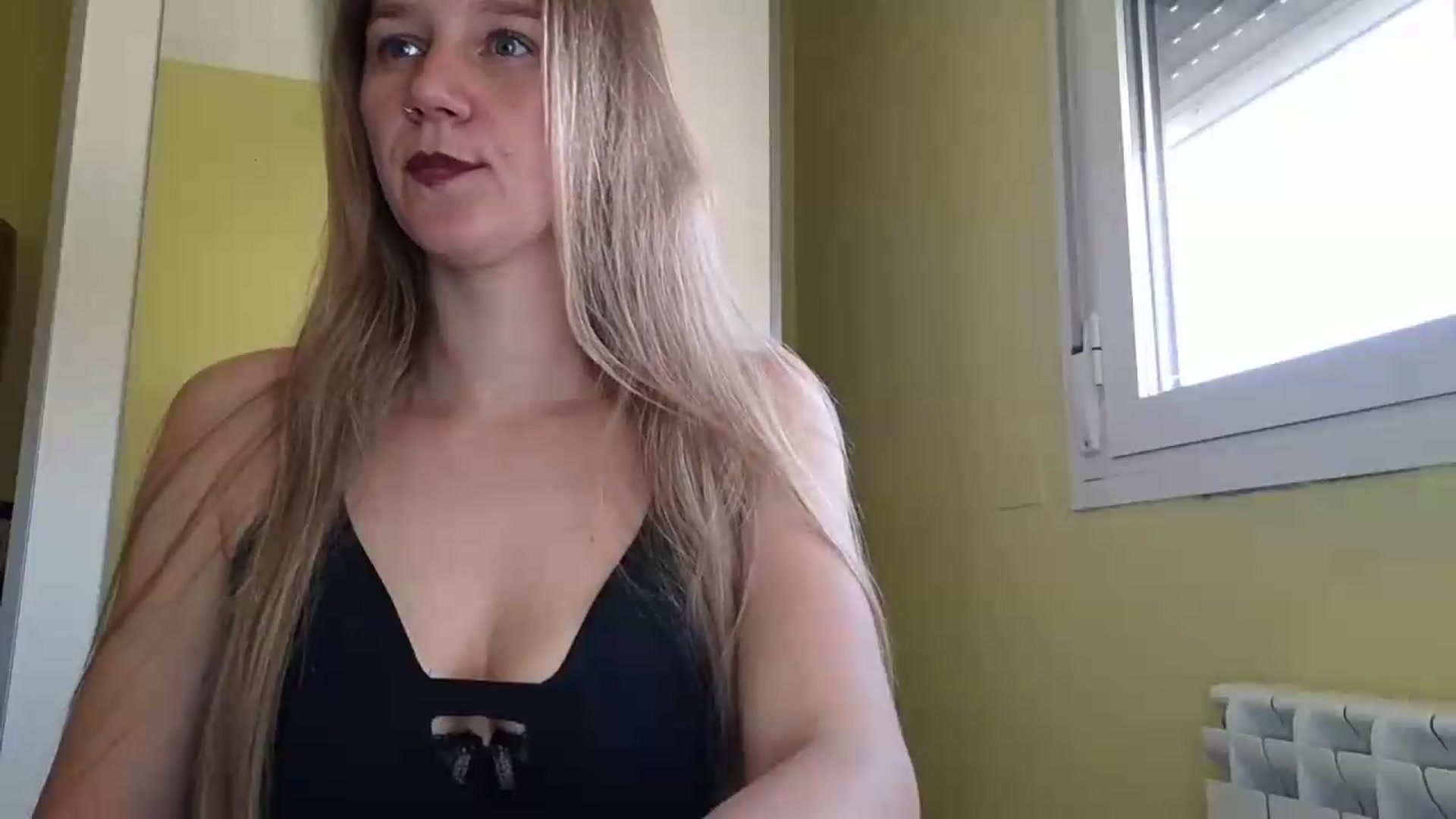 Gallery image thumbnail from KrisssKiss1's myfreecams stream on, 06/01/2026, 12:47 image 20 of 20