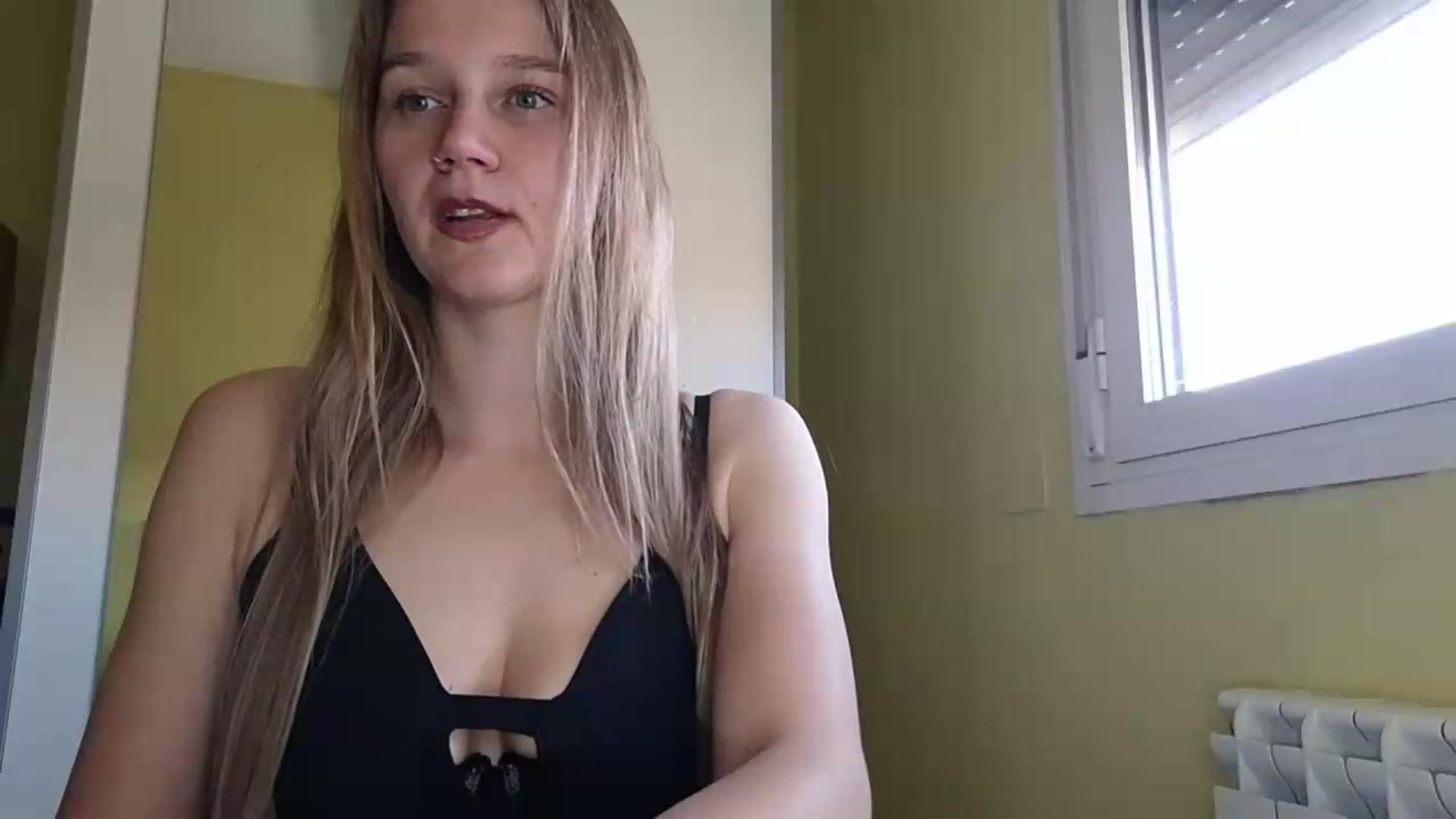 Gallery image thumbnail from KrisssKiss1's myfreecams stream on, 06/01/2026, 15:17 image 15 of 20
