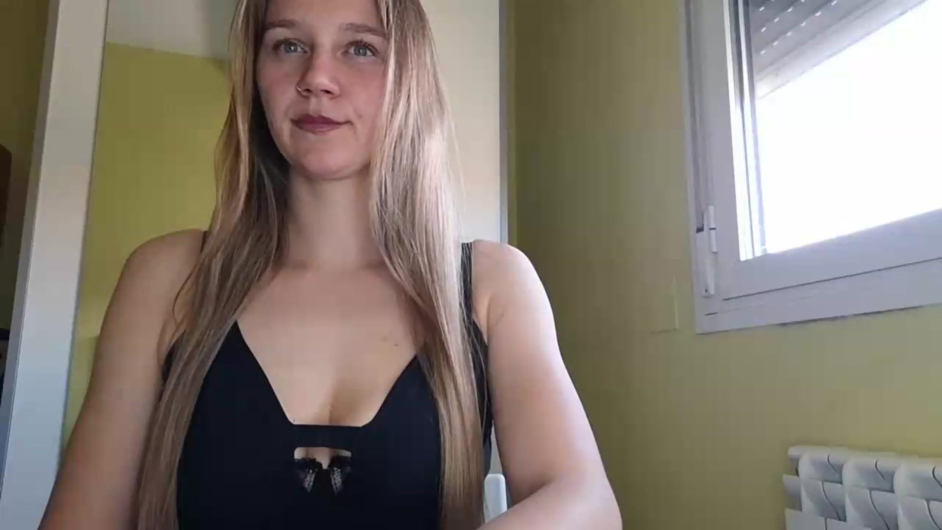 Gallery image thumbnail from KrisssKiss1's myfreecams stream on, 06/01/2026, 15:17 image 8 of 20