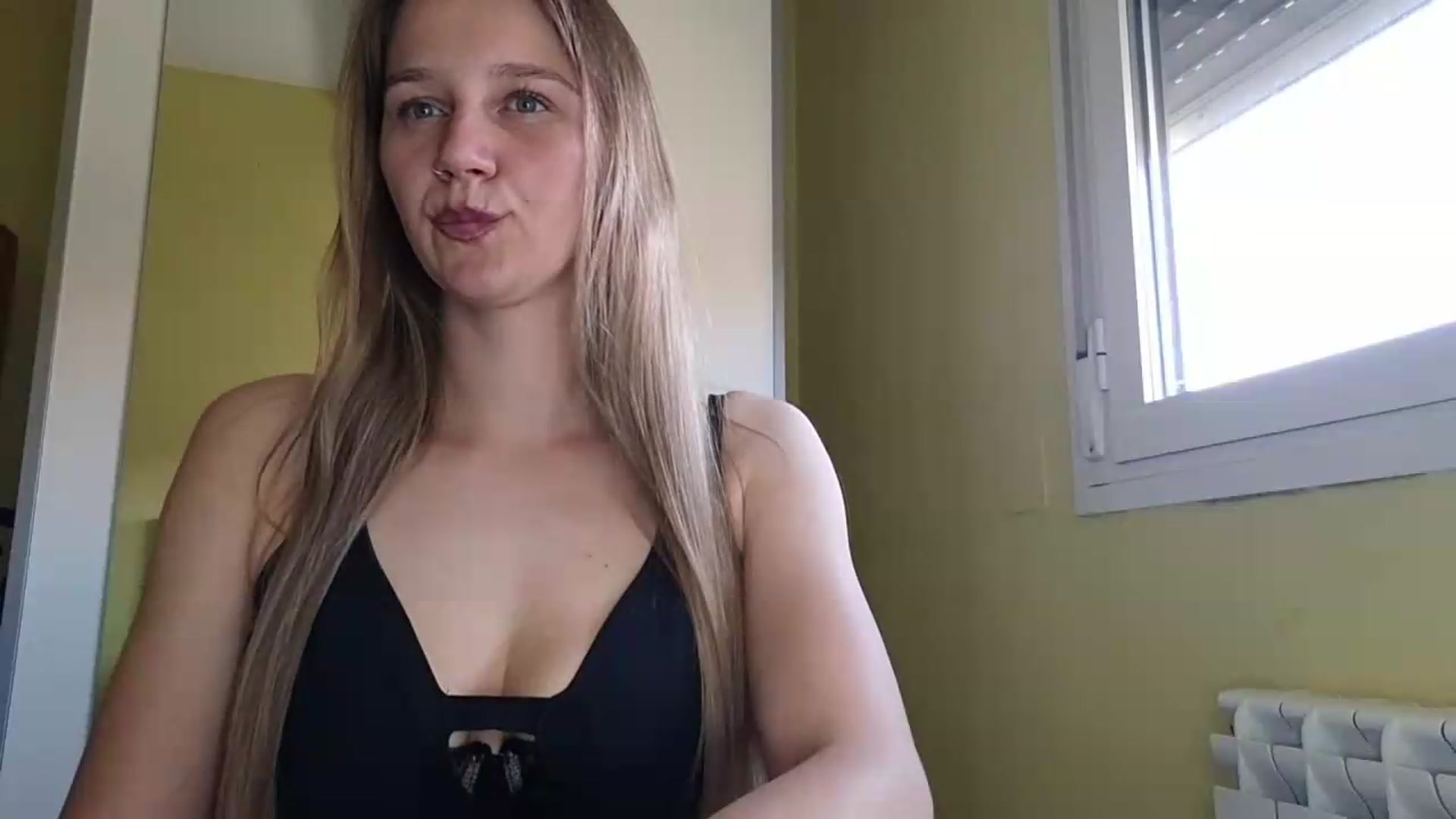 Gallery image thumbnail from KrisssKiss1's myfreecams stream on, 06/01/2026, 15:17 image 7 of 20