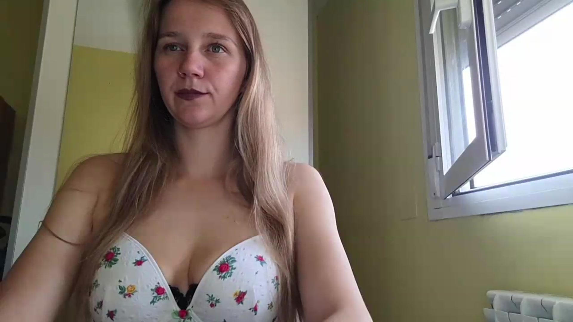 Gallery image thumbnail from KrisssKiss1's myfreecams stream on, 06/02/2026, 12:54 image 9 of 20
