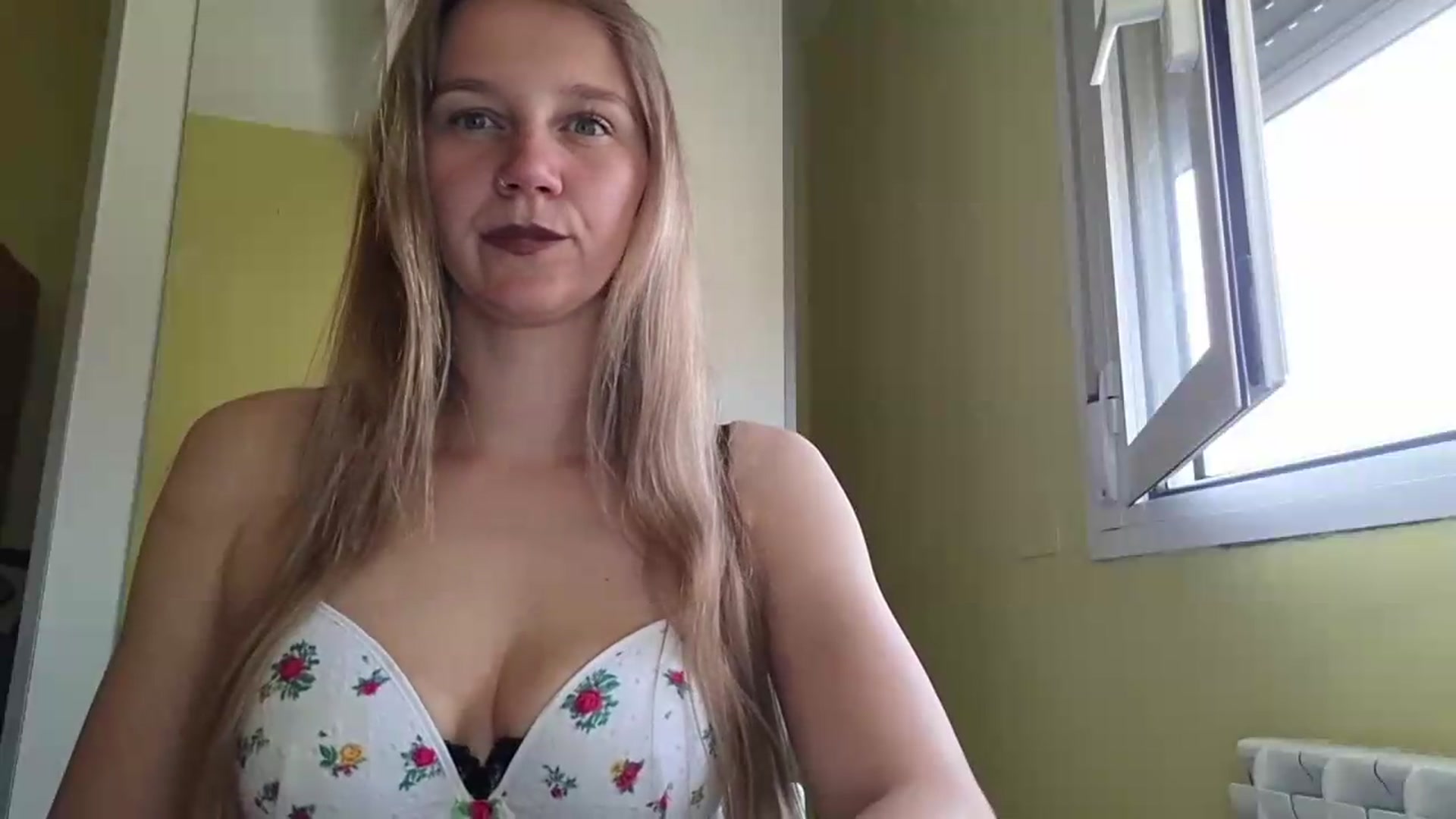 Gallery image thumbnail from KrisssKiss1's myfreecams stream on, 06/02/2026, 12:54 image 12 of 20