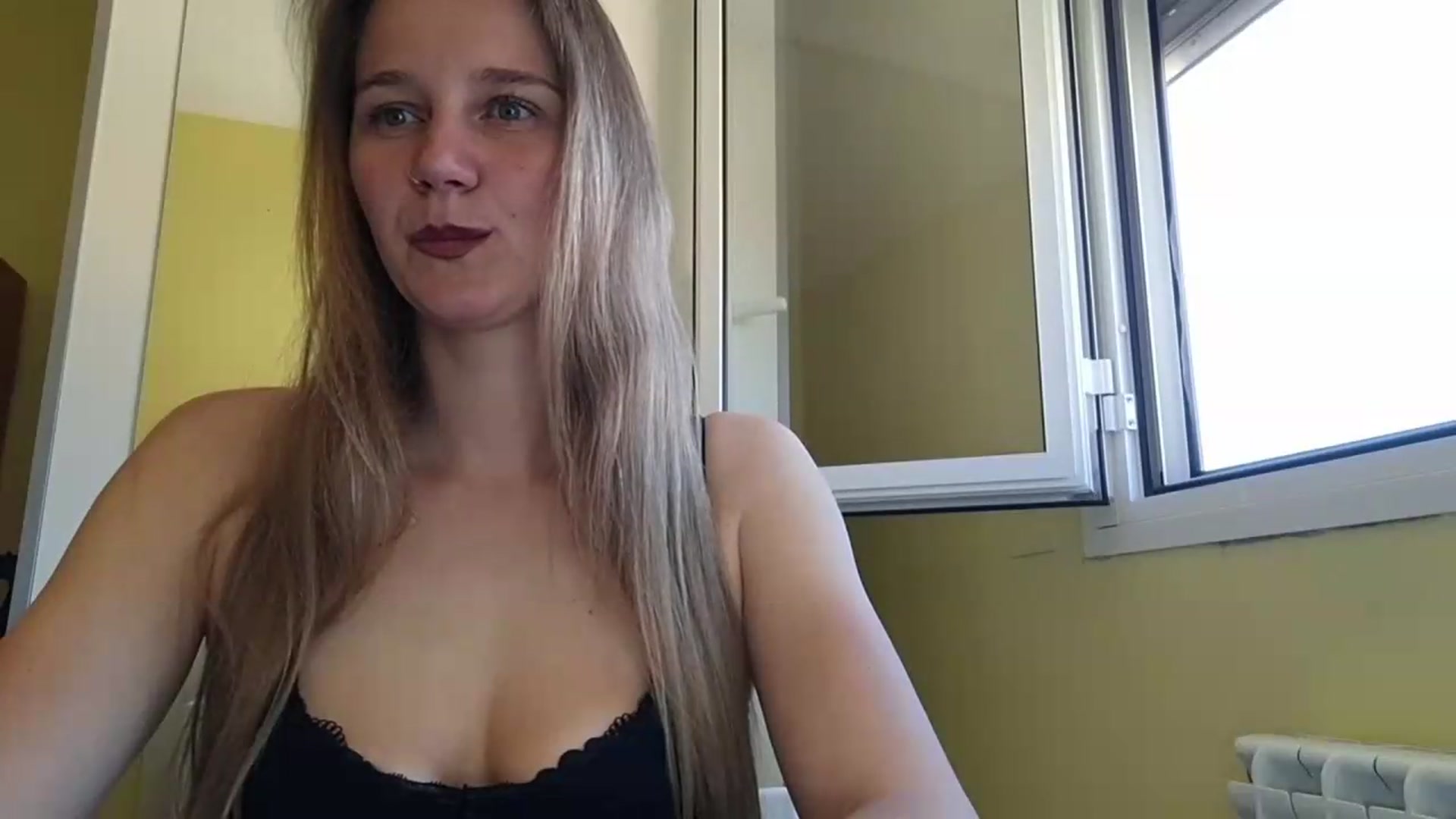 Gallery image thumbnail from KrisssKiss1's myfreecams stream on, 06/03/2026, 13:14 image 4 of 20