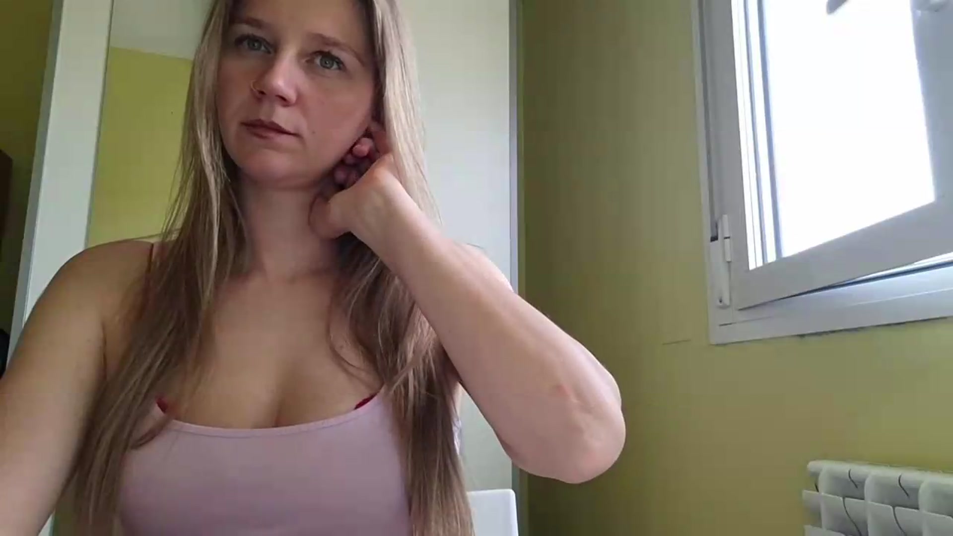 Gallery image thumbnail from KrisssKiss1's myfreecams stream on, 06/05/2026, 13:10 image 10 of 20