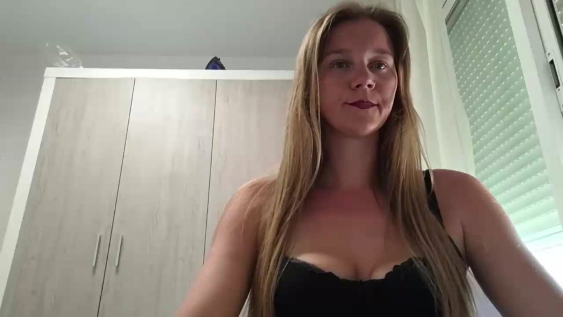 Gallery image thumbnail from KrisssKiss1's myfreecams stream on, 06/14/2026, 13:06 image 2 of 20